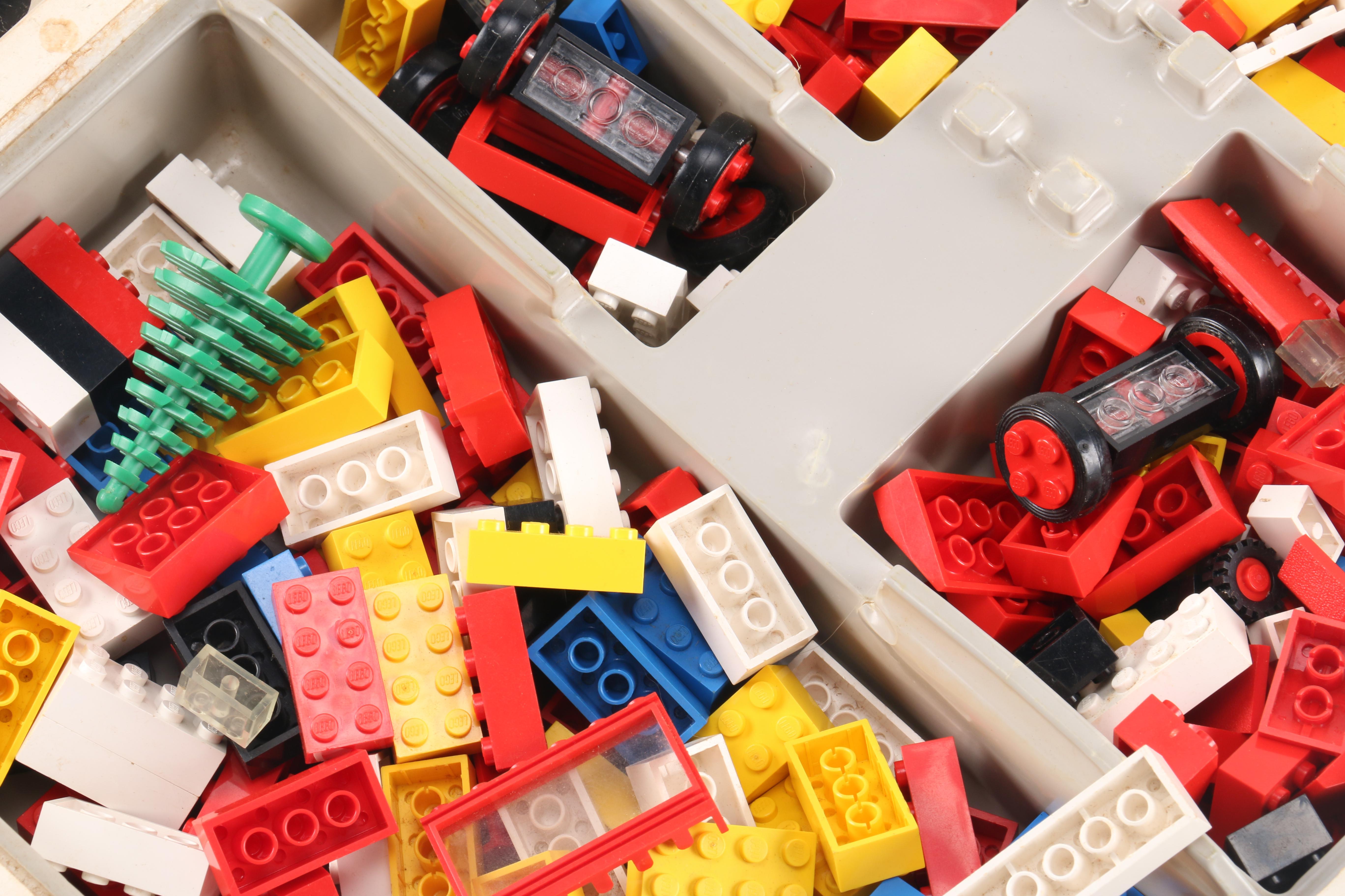 Vintage LEGO Set and Playmobil Kit