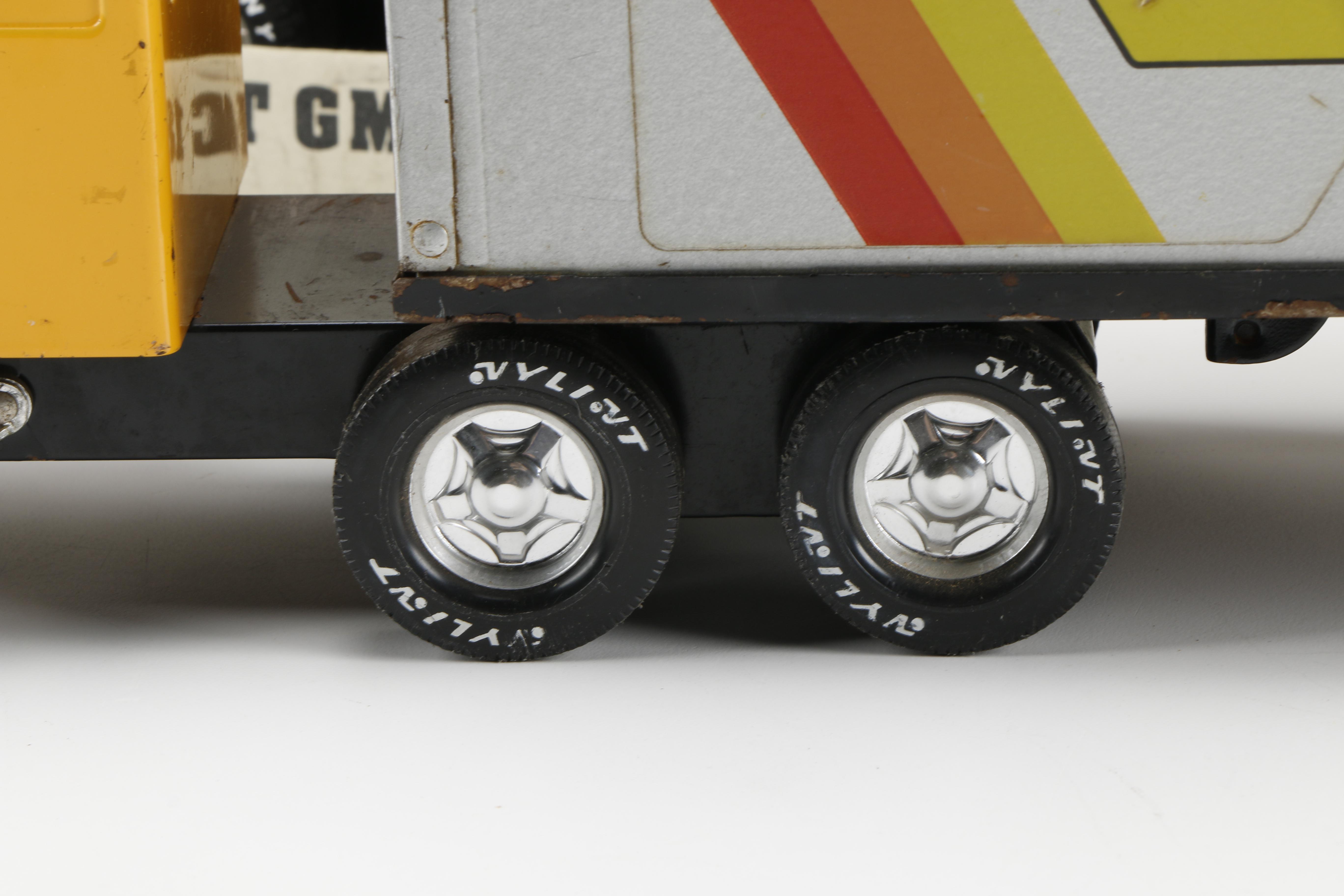 Semi Truck Die-Cast Vehicles