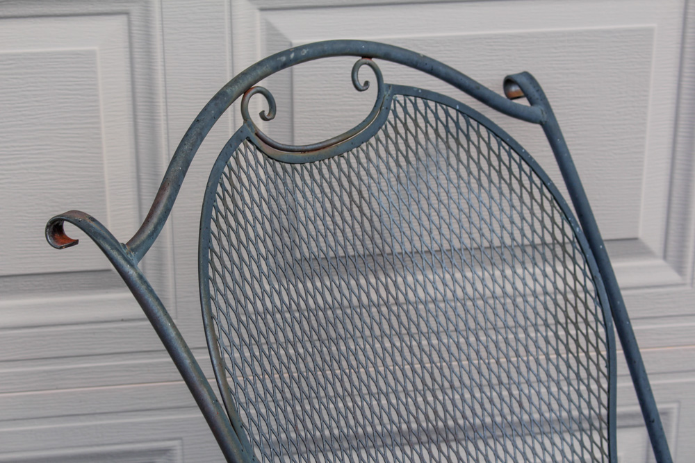 Set of Wrought Iron Chairs with Side Table