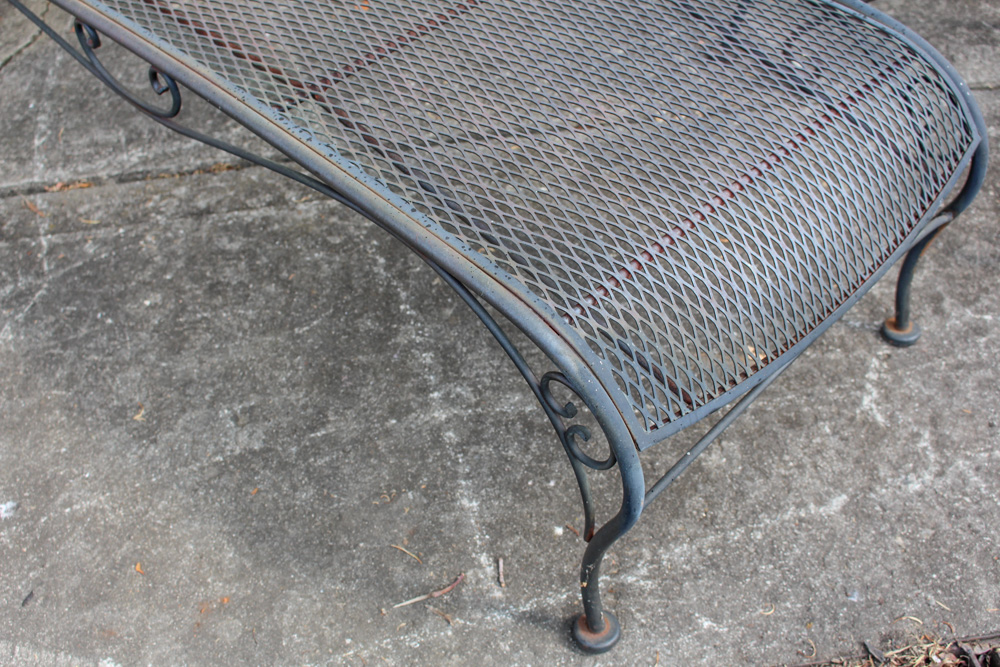 Set of Wrought Iron Chairs with Side Table