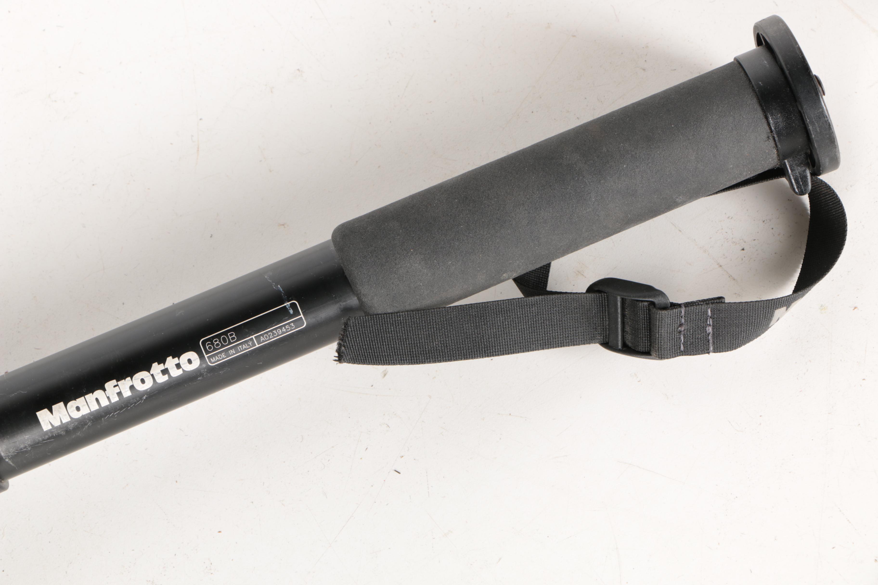 Realistic Microphone and Stand, Tripods and Accessories