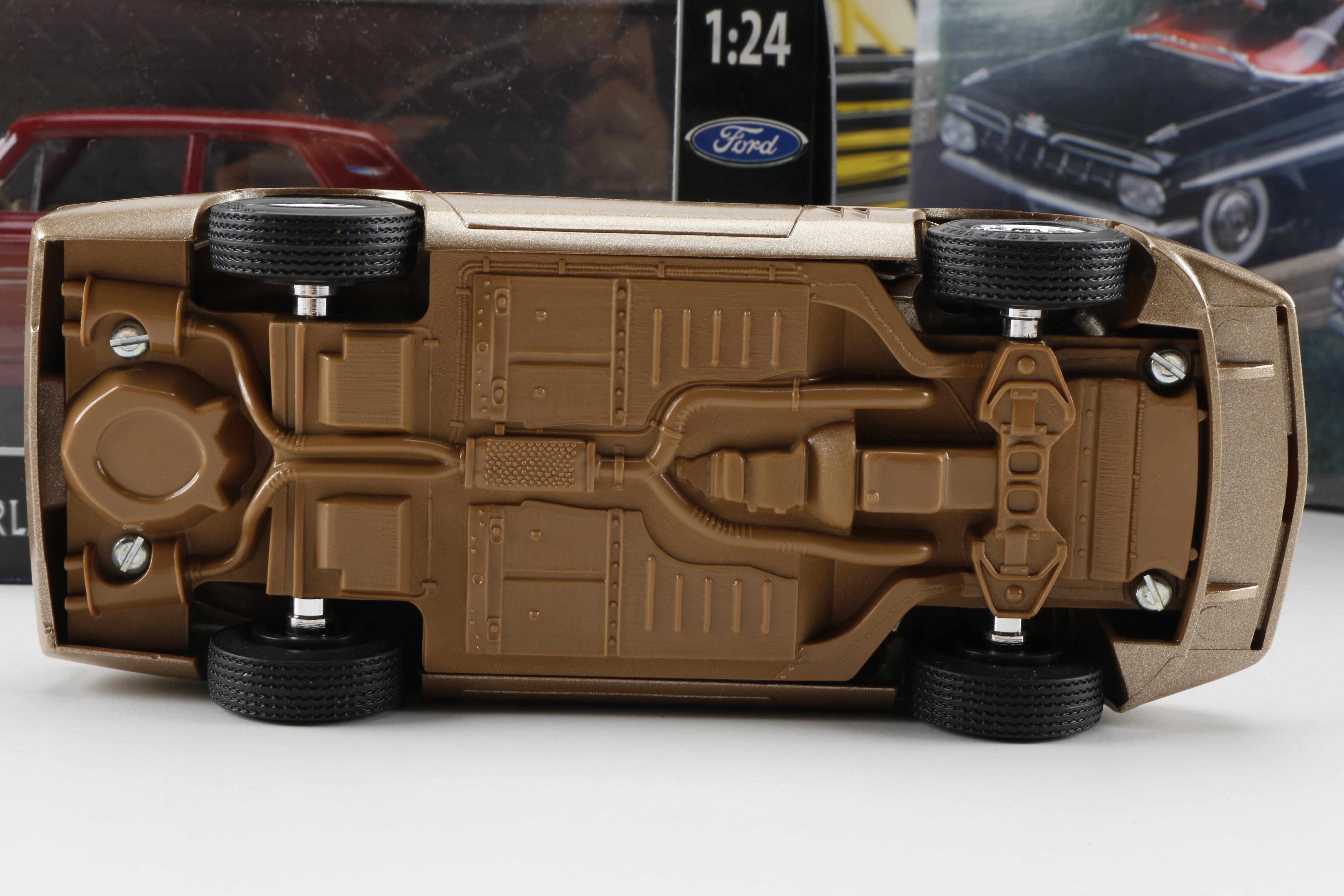 Die-Cast Vehicles and Kits