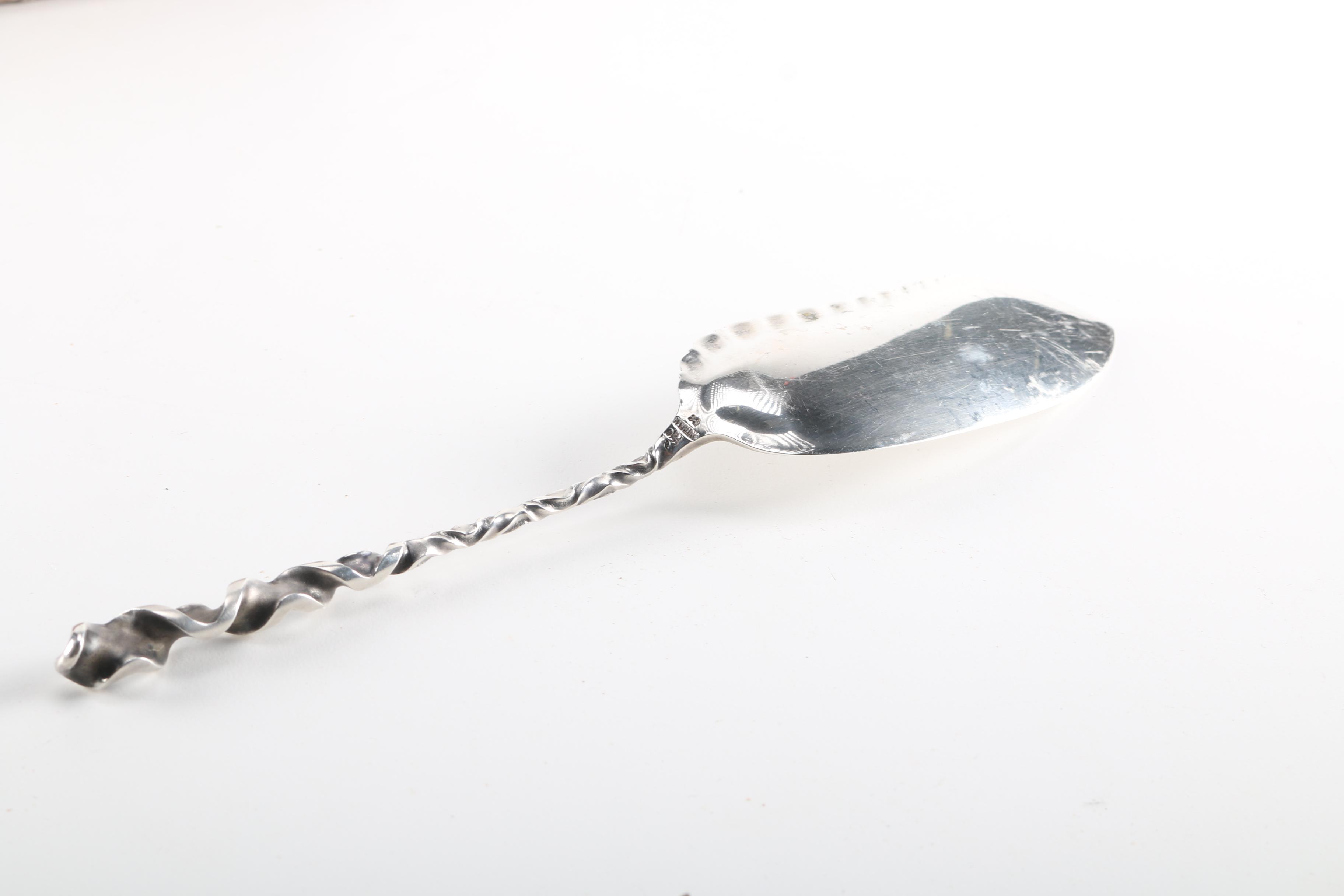 Whiting Manufacturing Co. "Double Twist" Sterling Server