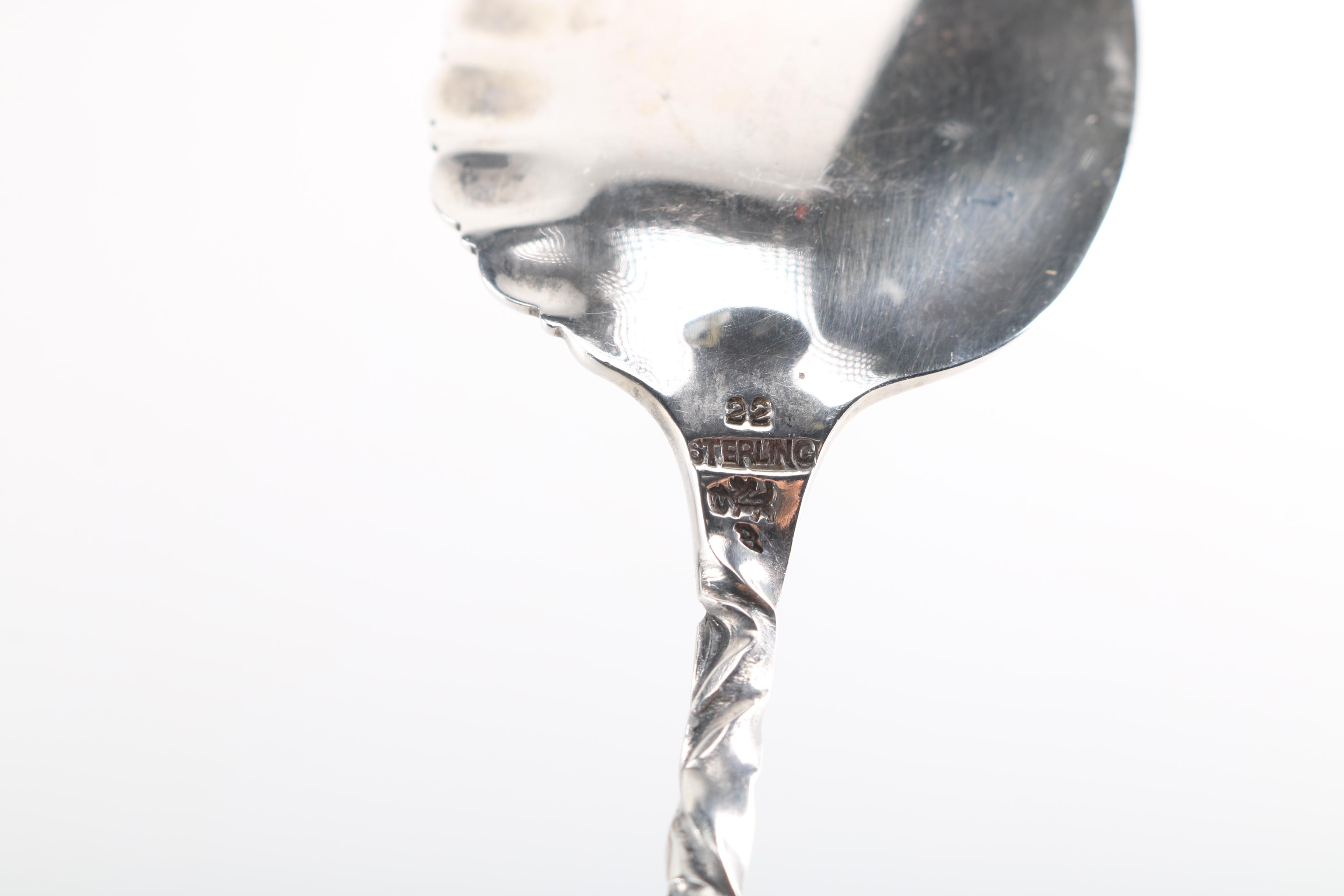 Whiting Manufacturing Co. "Double Twist" Sterling Server