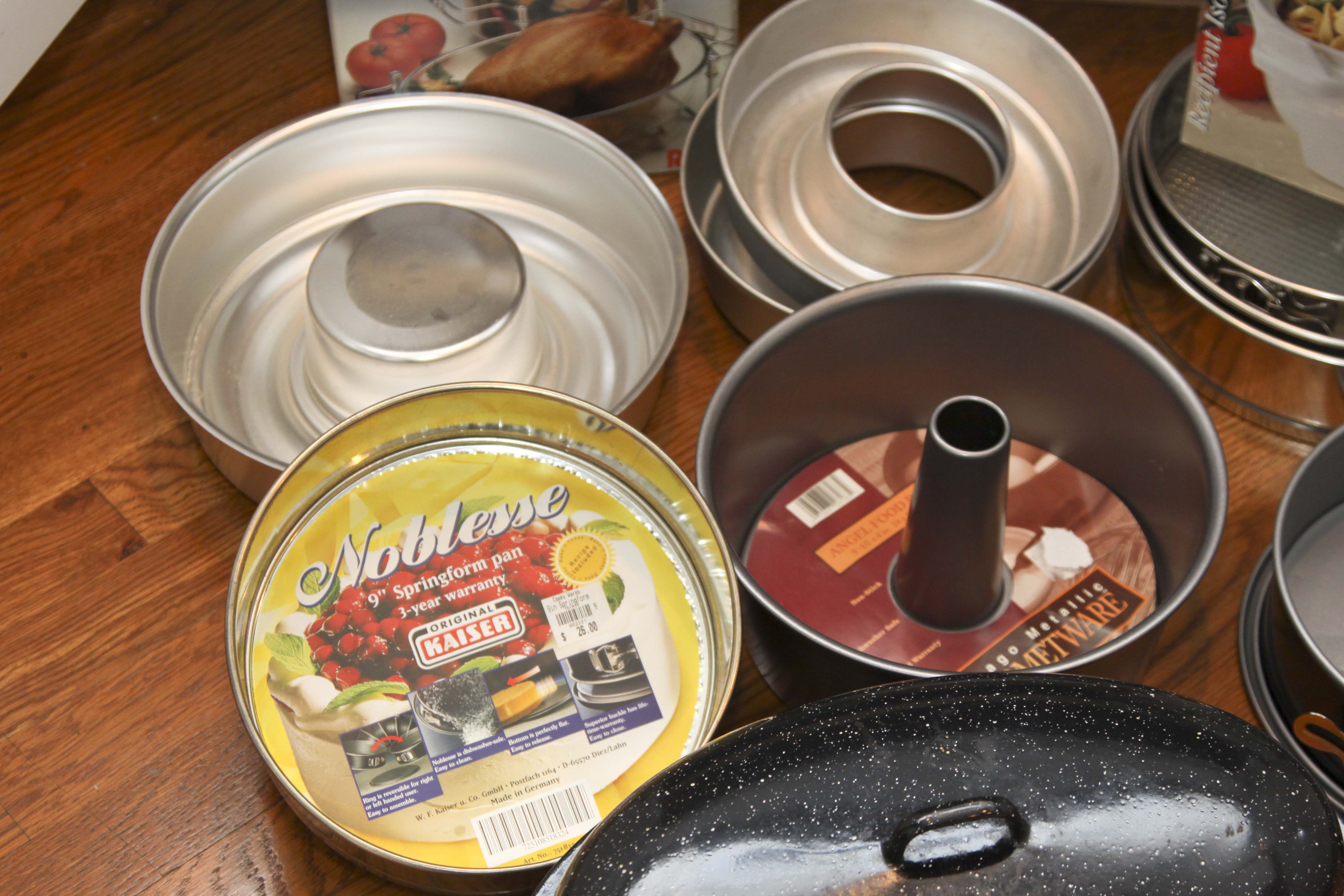 Large Selection of Pots, Pans, and Cookware