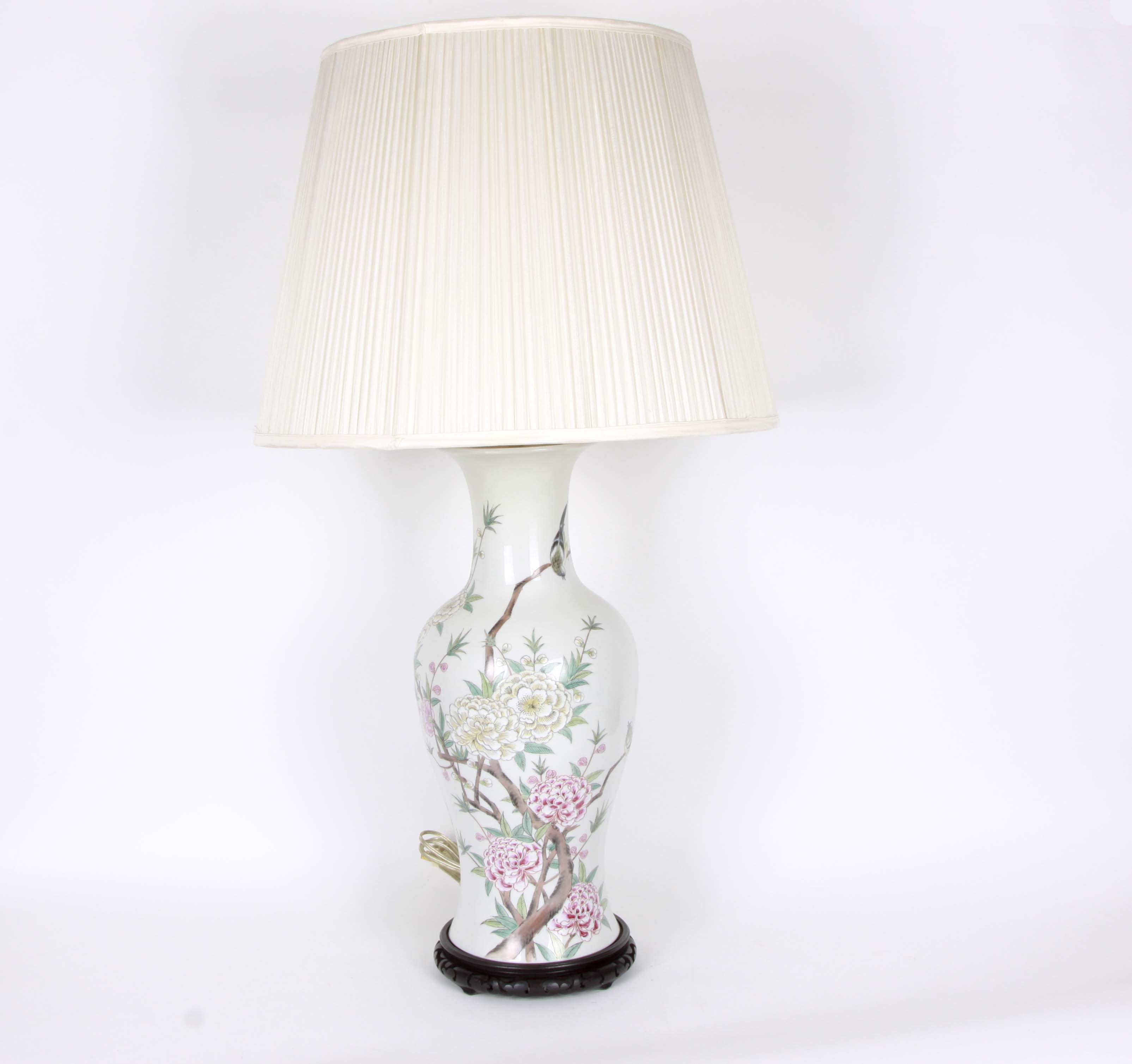Large Chinese Ceramic Table Lamp