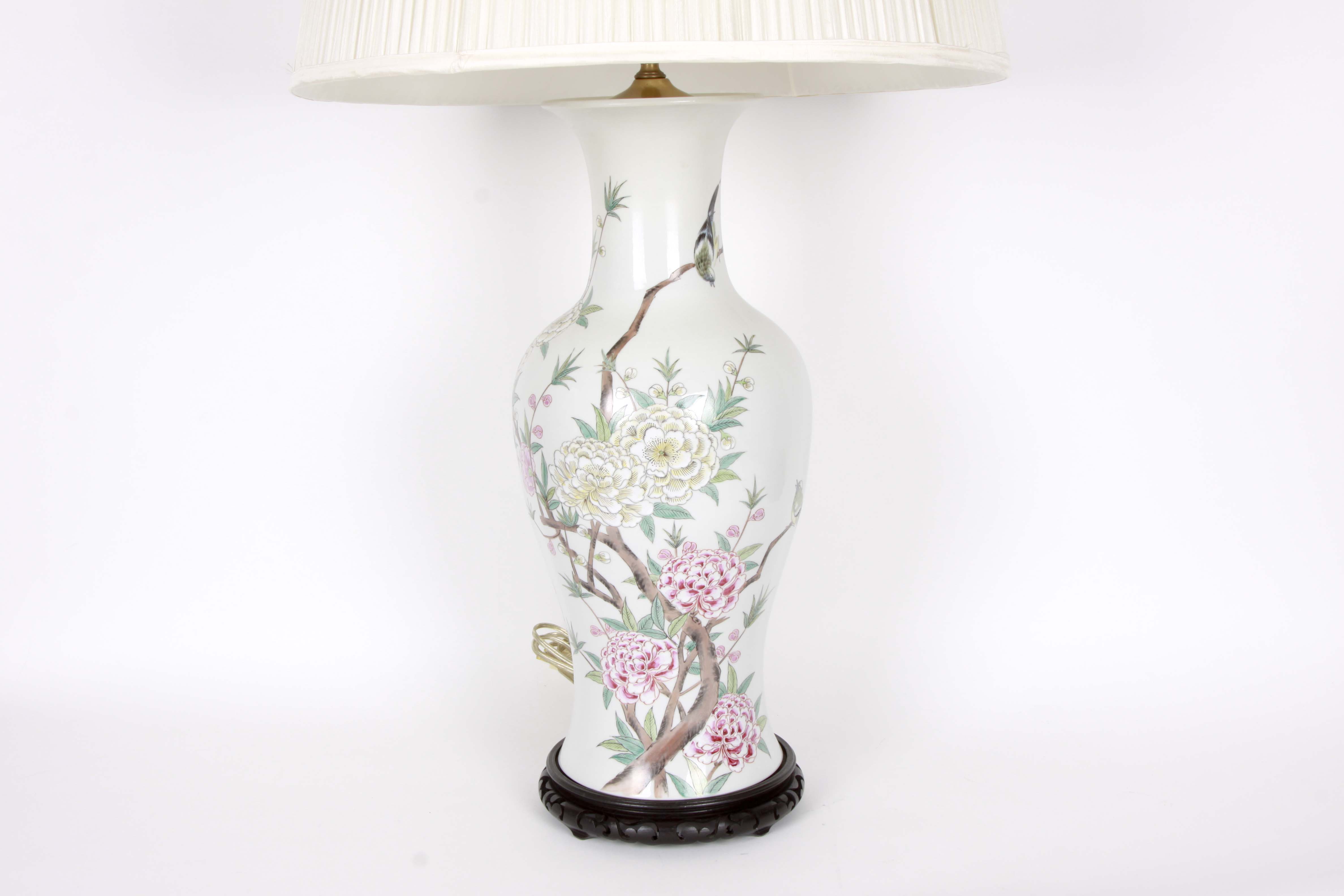Large Chinese Ceramic Table Lamp