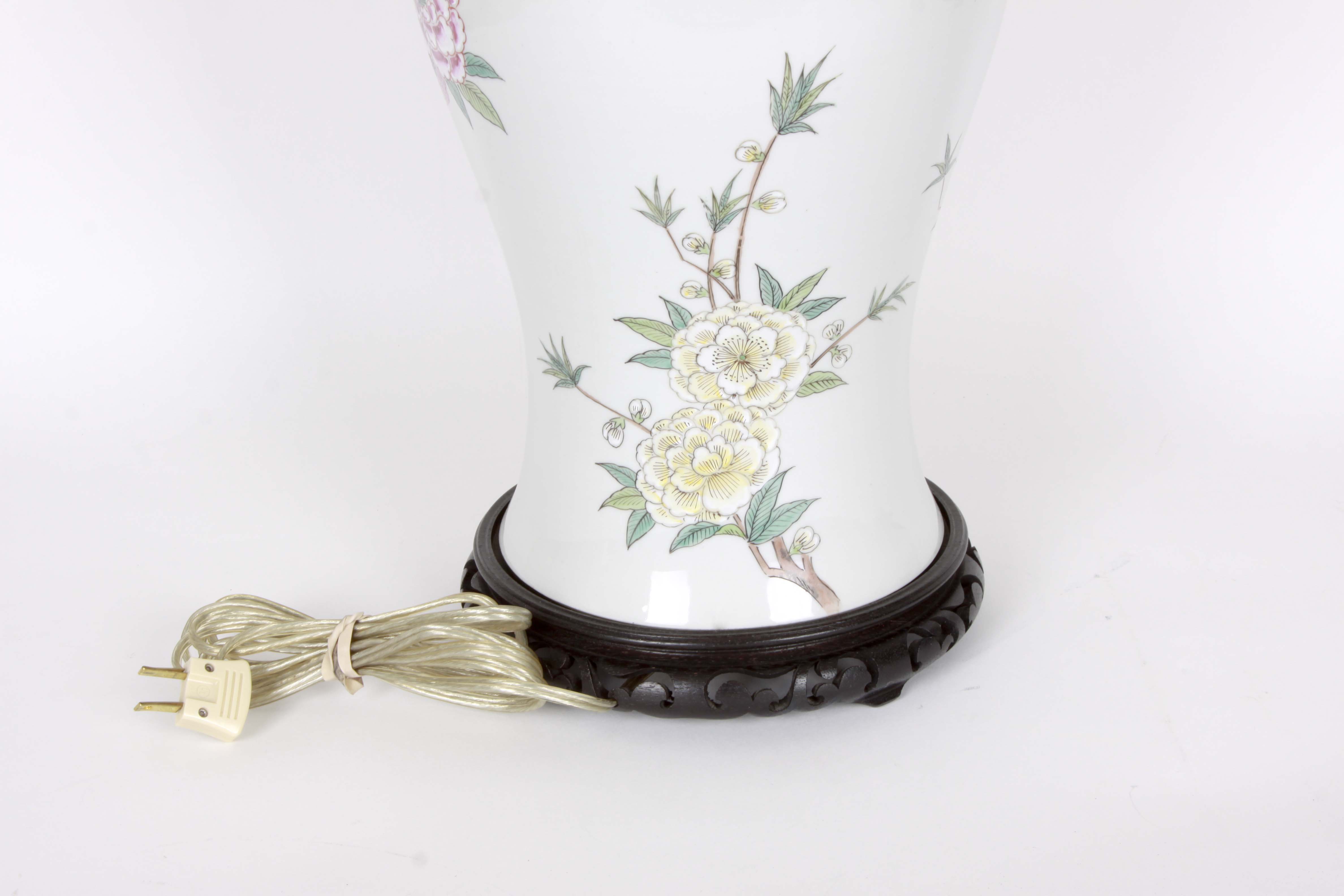 Large Chinese Ceramic Table Lamp