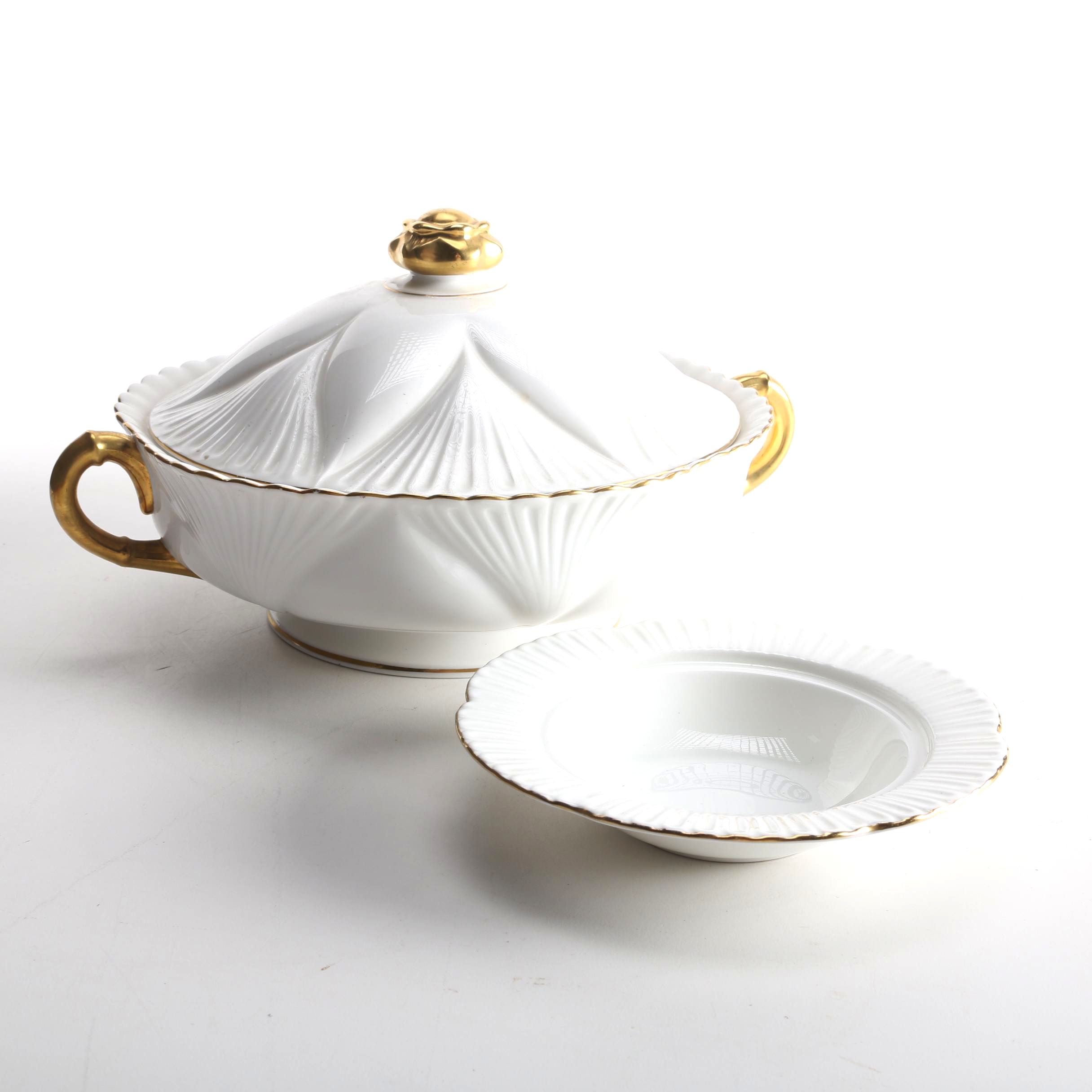 Shelley China Casserole Dish