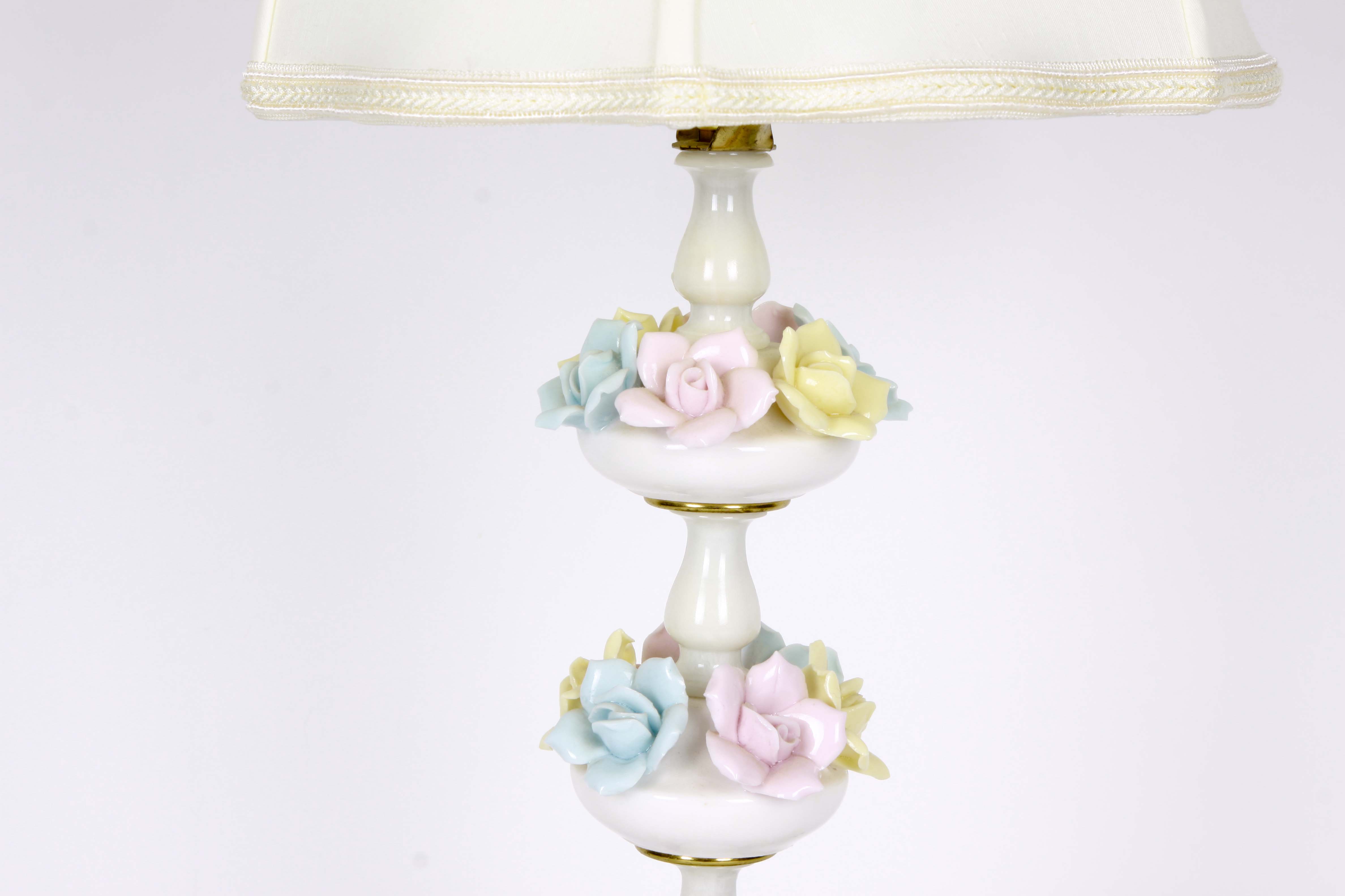 Assorted Floral Decor Including a Lamp and Plant Stand