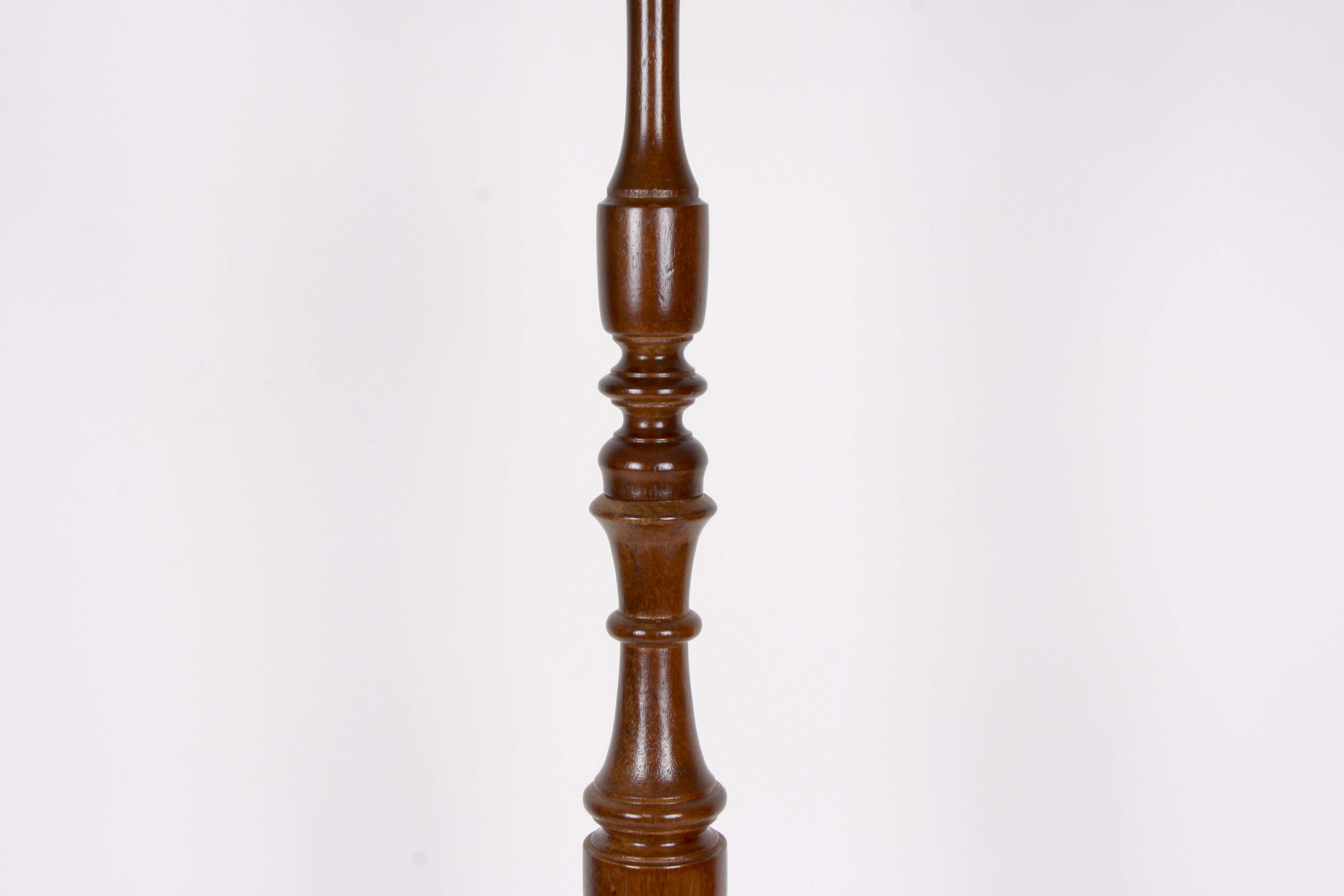 Assorted Floral Decor Including a Lamp and Plant Stand