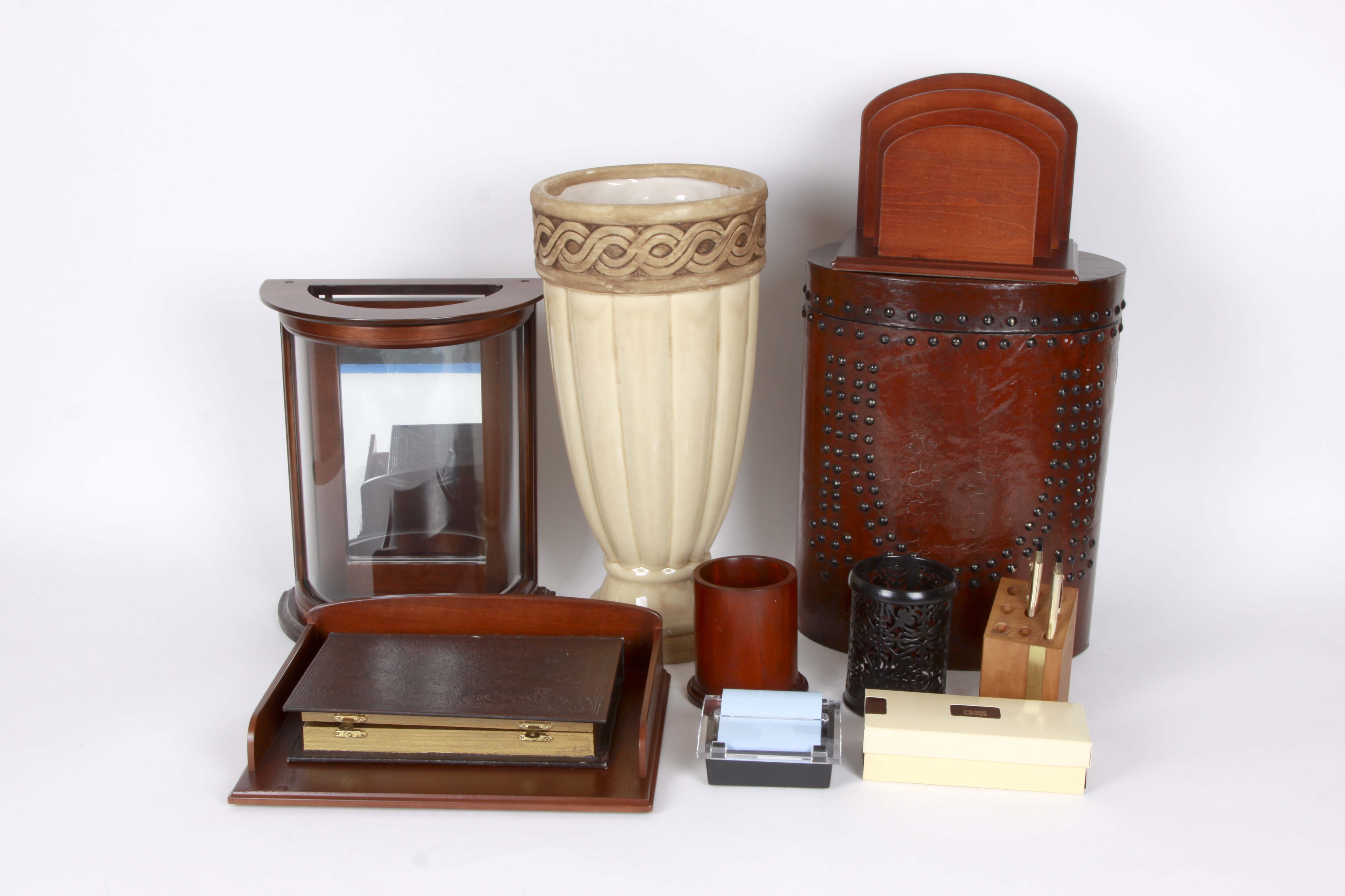 Office Accessories and Decor