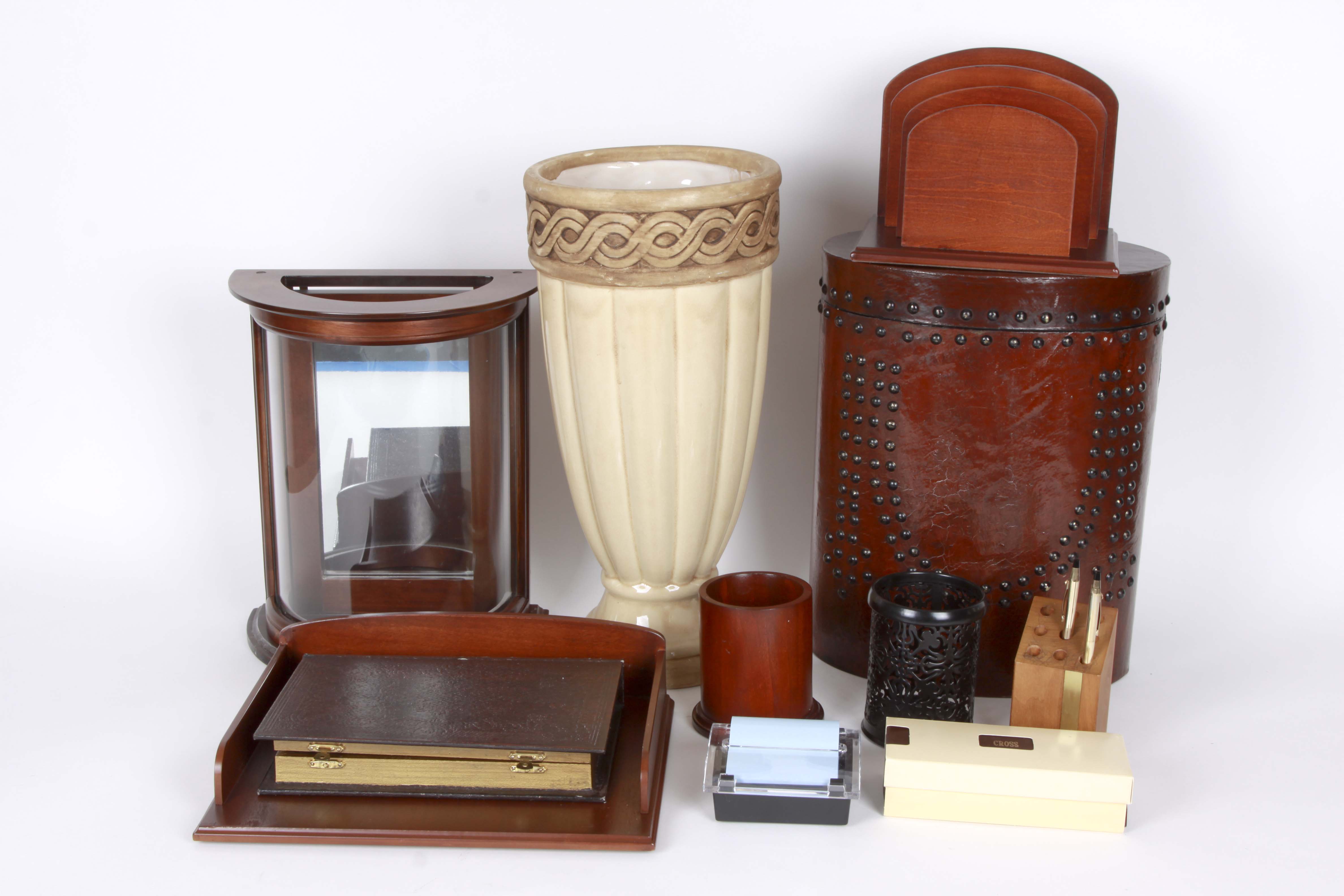 Office Accessories and Decor