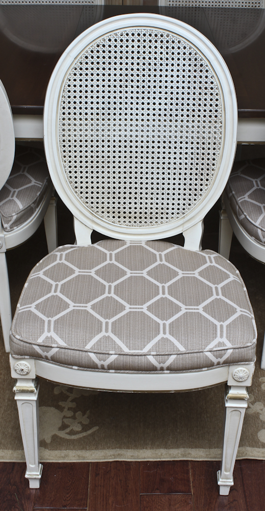 Midcentury Thomasville Provincial Dining Table With Cane Back Chairs