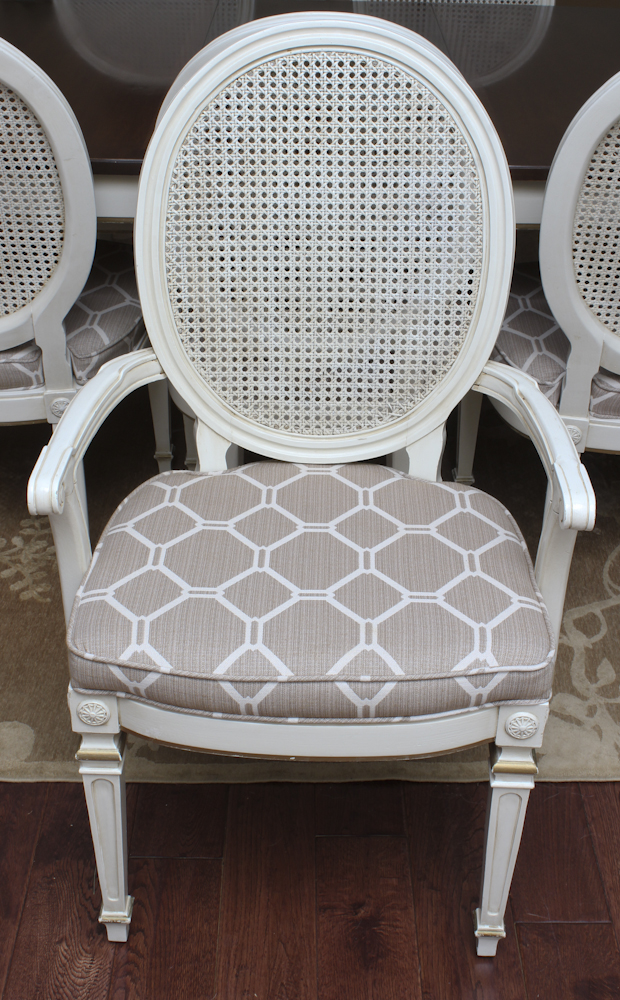 Midcentury Thomasville Provincial Dining Table With Cane Back Chairs