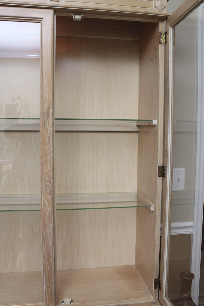 Contemporary China Cabinet