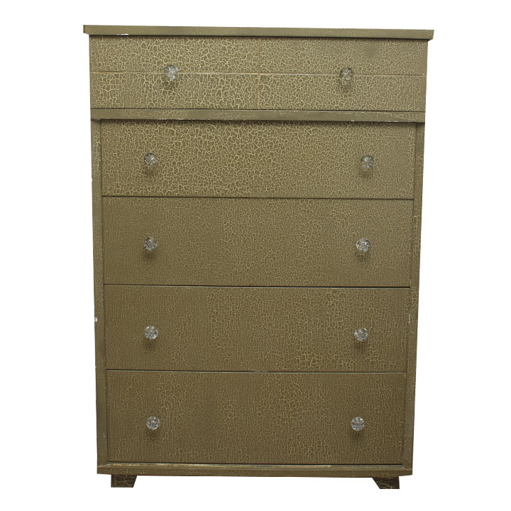1930's - 40's Era Chest of Drawers by Huntley Furniture