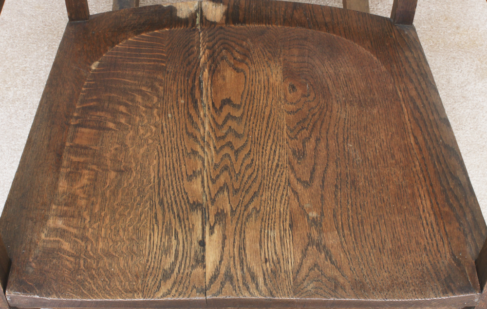 Antique Oak Rocking Chair Circa 1900s