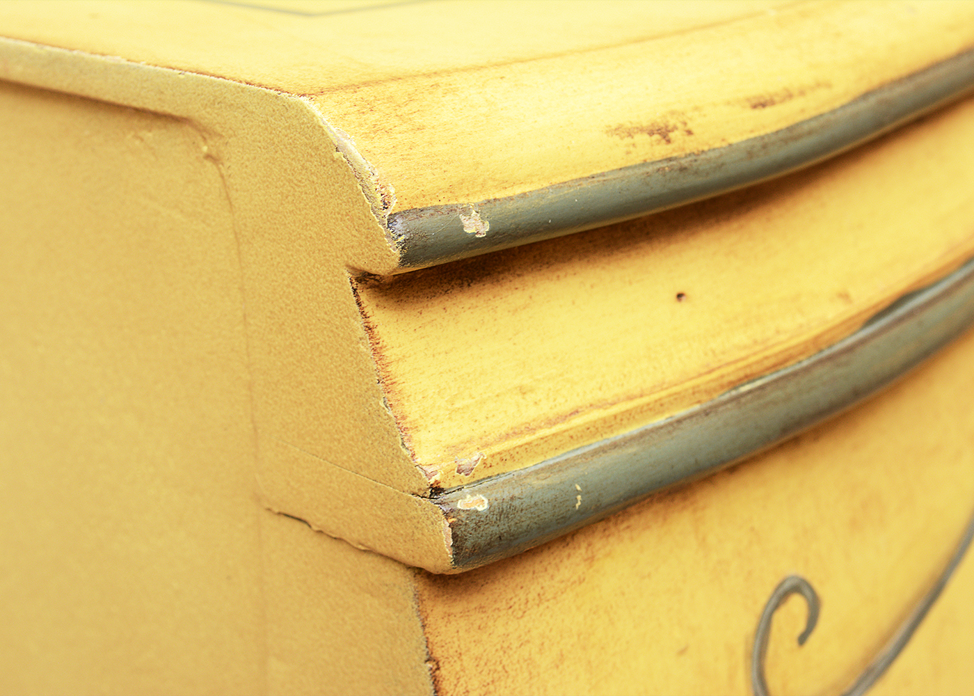 Bombe Chest of Drawers With Bee and Beetle Motif