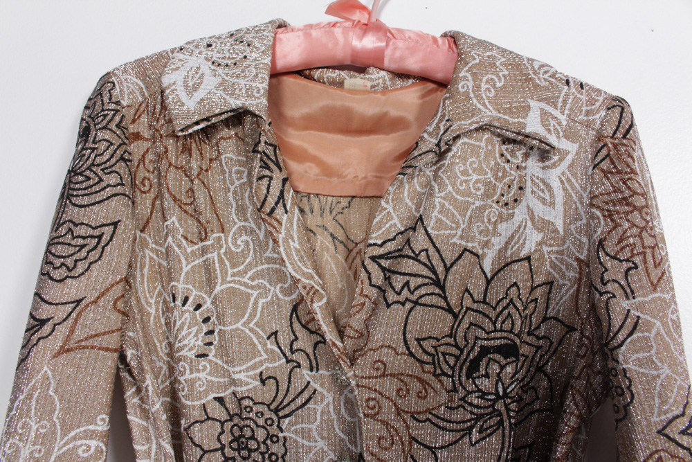Women's Vintage Clothing