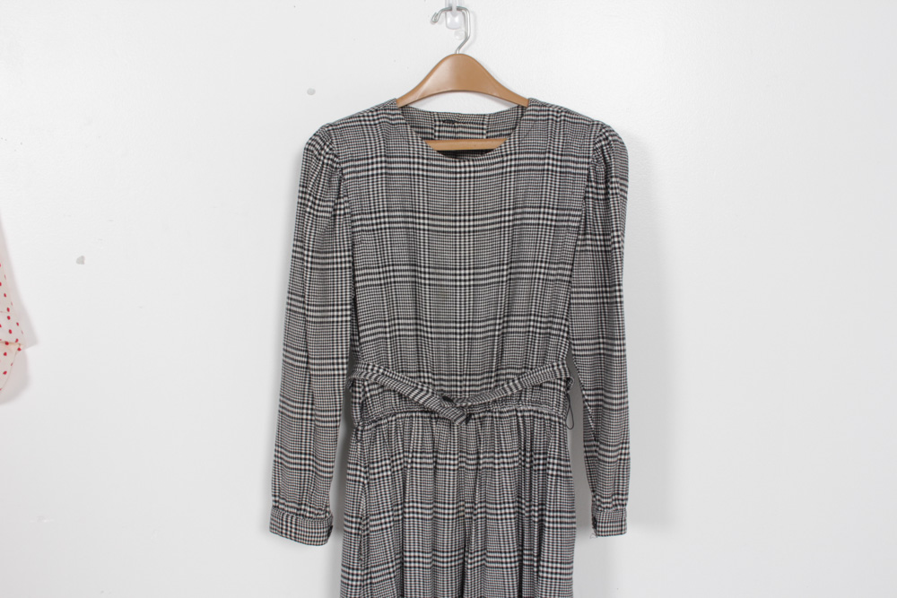 Women's Vintage Clothing