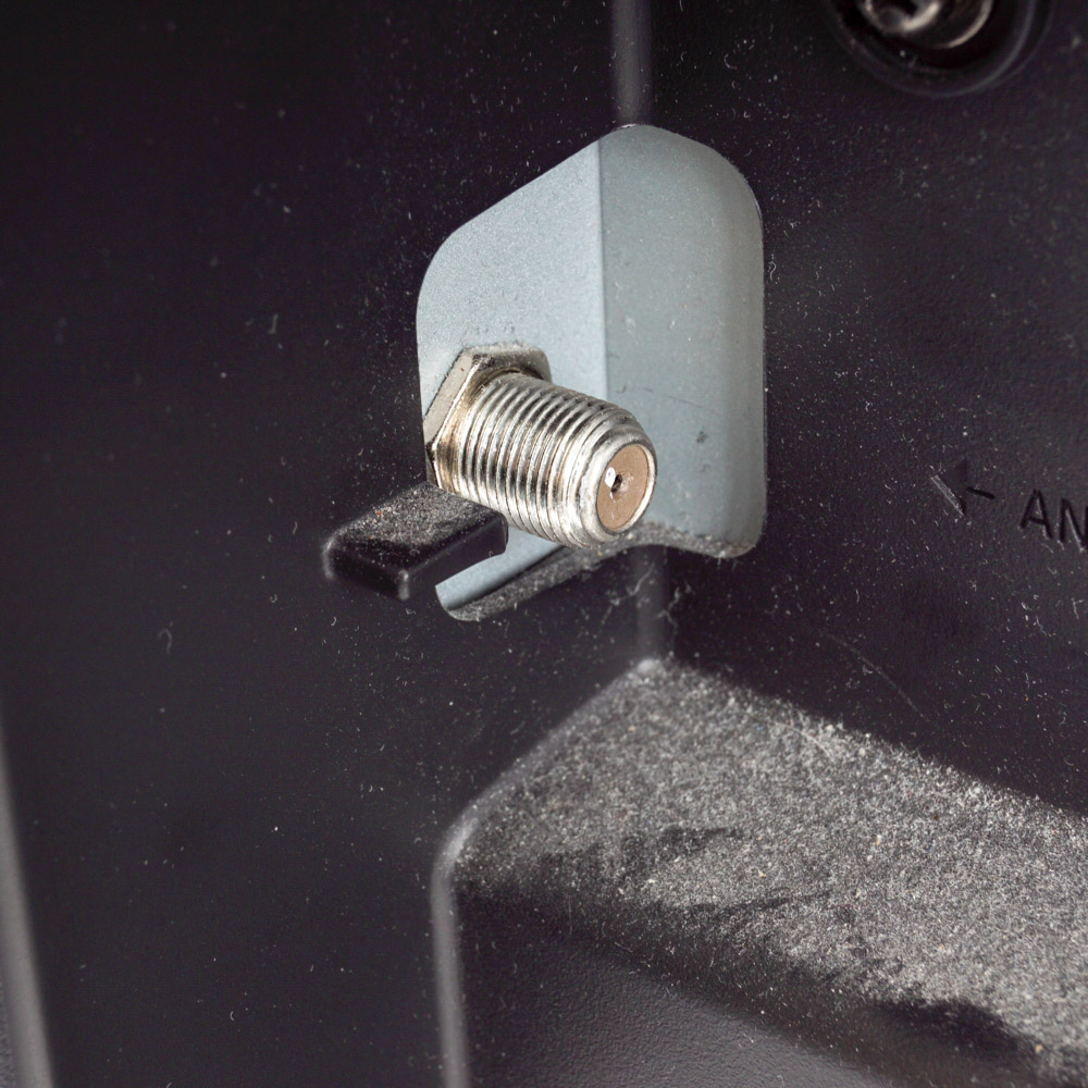 Magnavox 31.5" Flat Screen Television