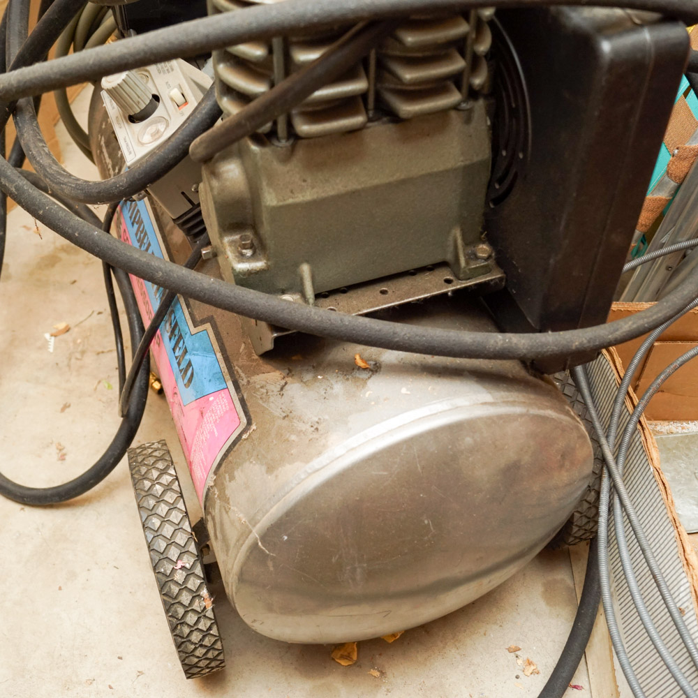 Campbell Hausfeld Air Compressor