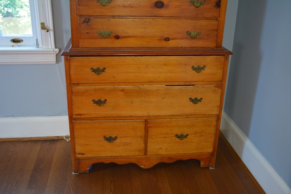 Colonial Style Knotty Pine Dresser
