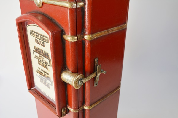 Vintage Style Gasoline Pump Theme CD Holder