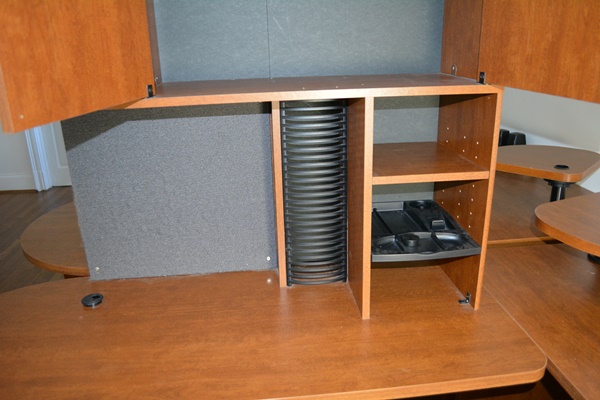 Sauder Computer Desk With Left Peninsula and Desk Chair