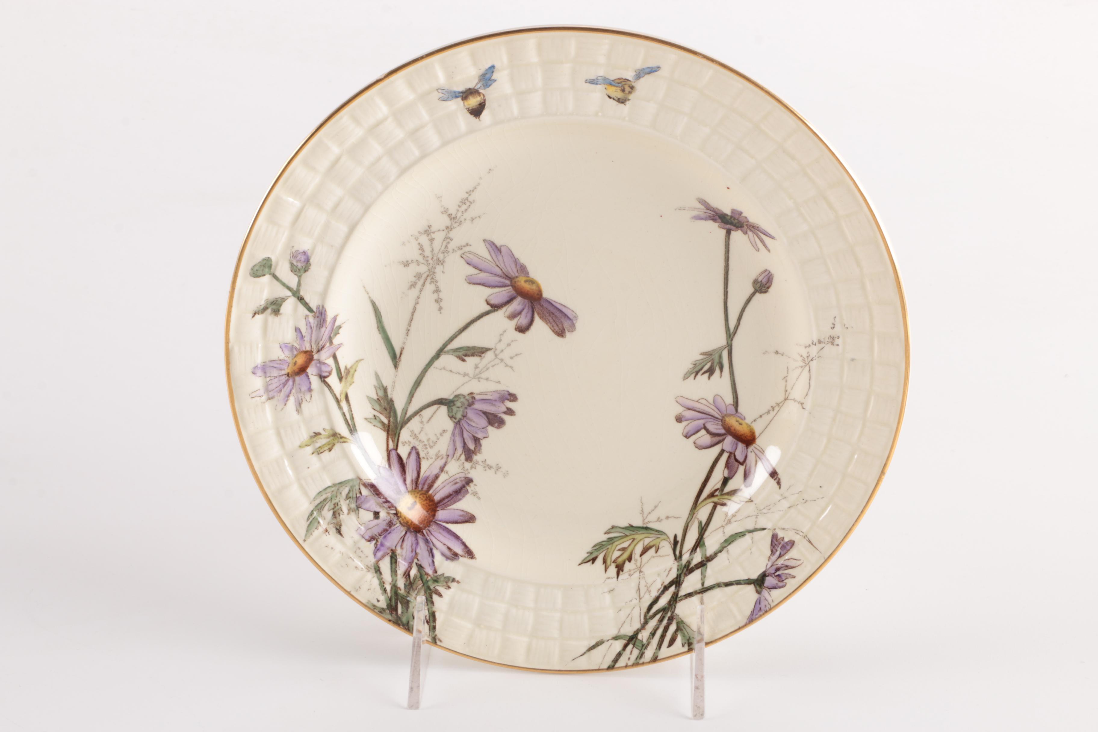 George Jones & Son Daisy With Bee Plates