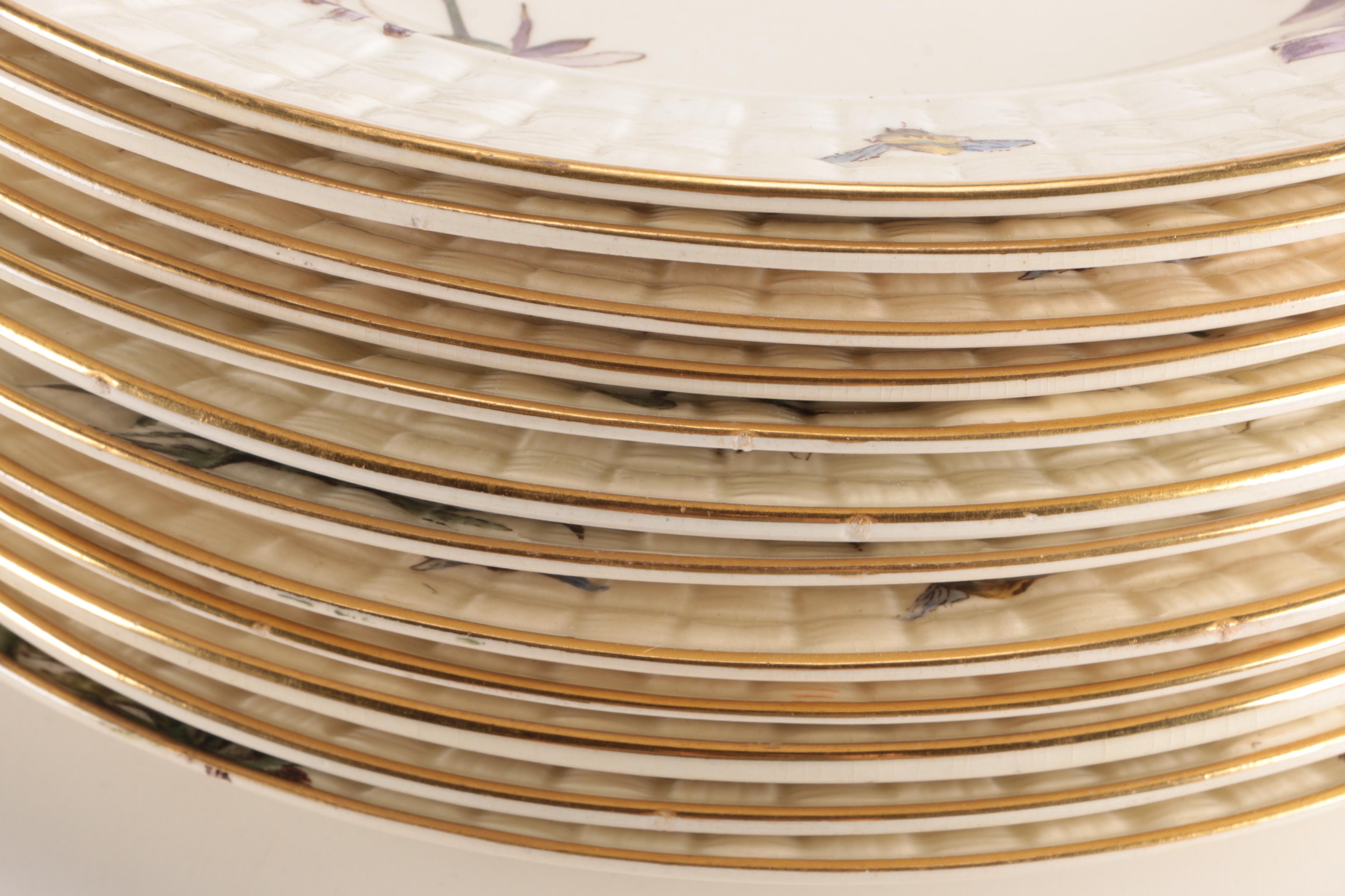 George Jones & Son Daisy With Bee Plates