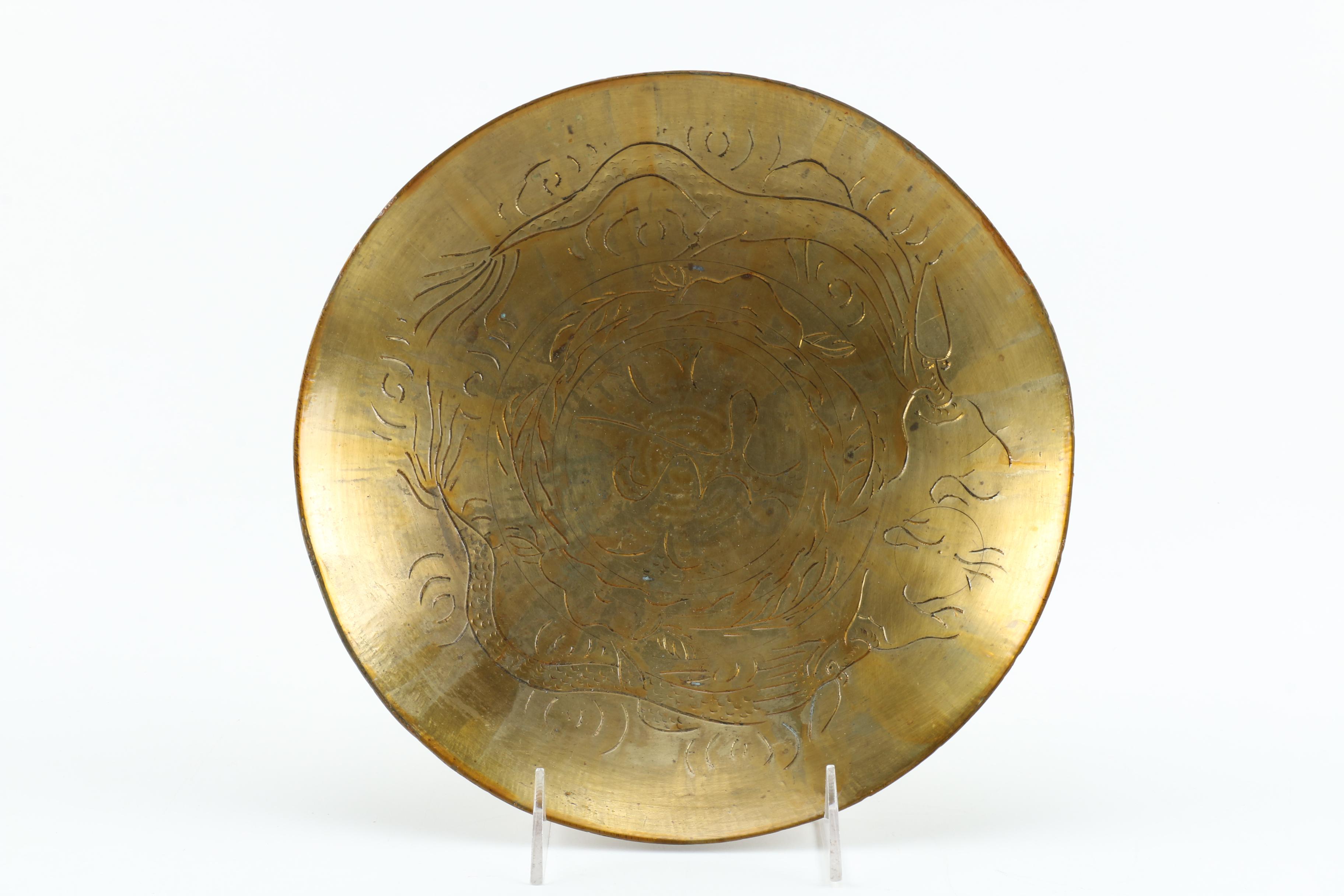 Dragon Motif Decorative Metal Plate