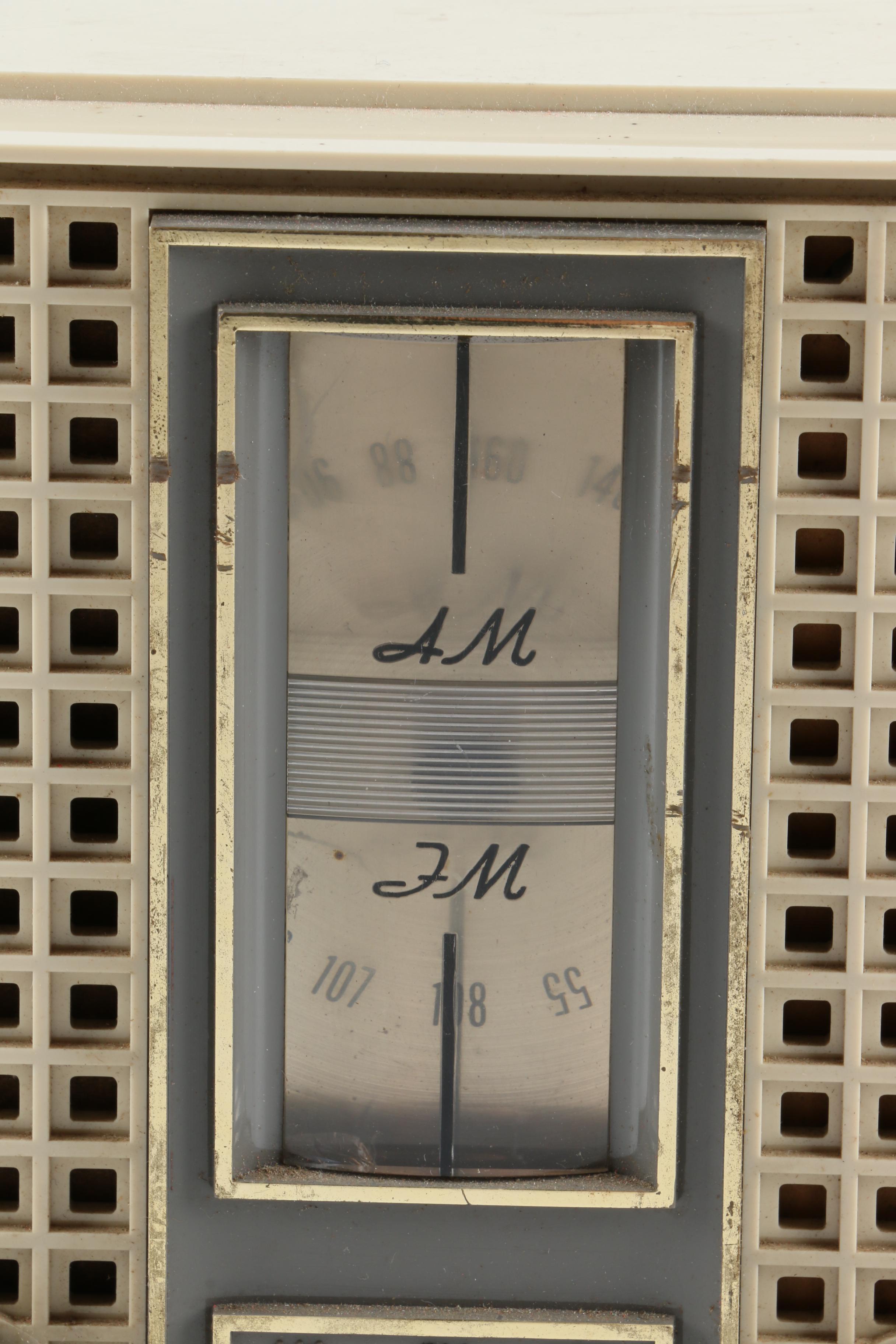 Vintage GE and Zenith Radios