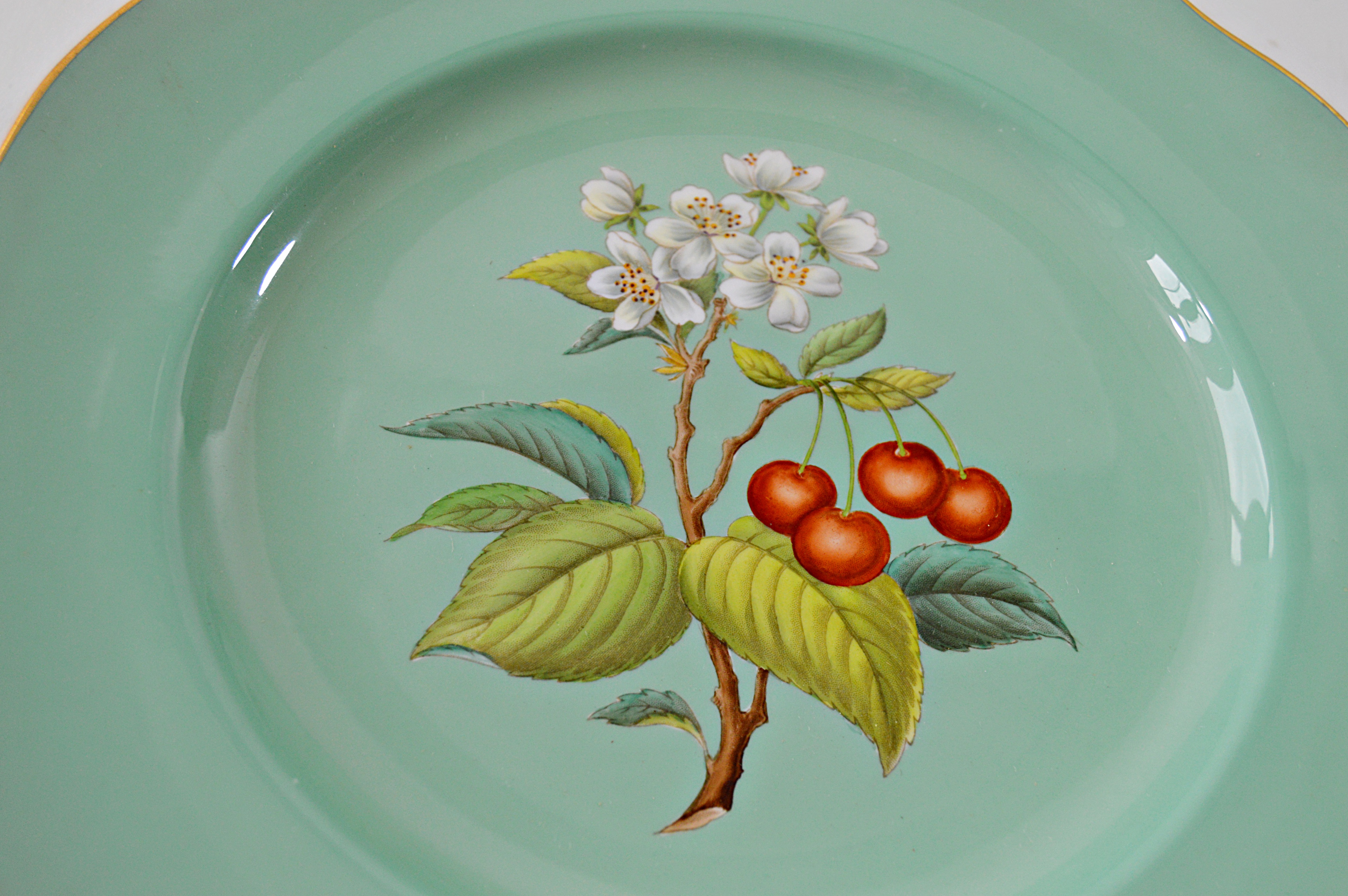 Set of Eight Vintage English Copeland Spode Fruit Themed Plates