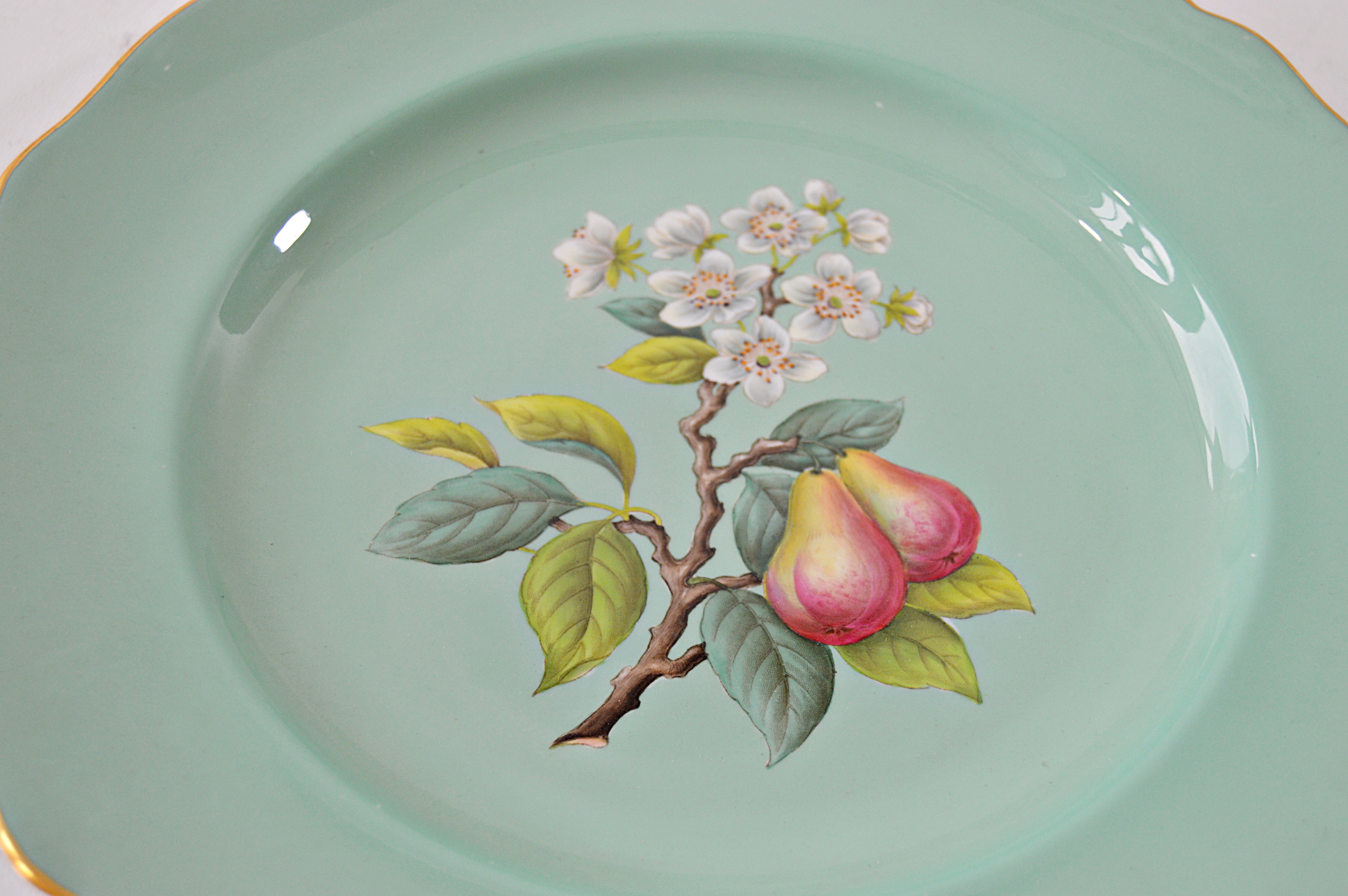 Set of Eight Vintage English Copeland Spode Fruit Themed Plates