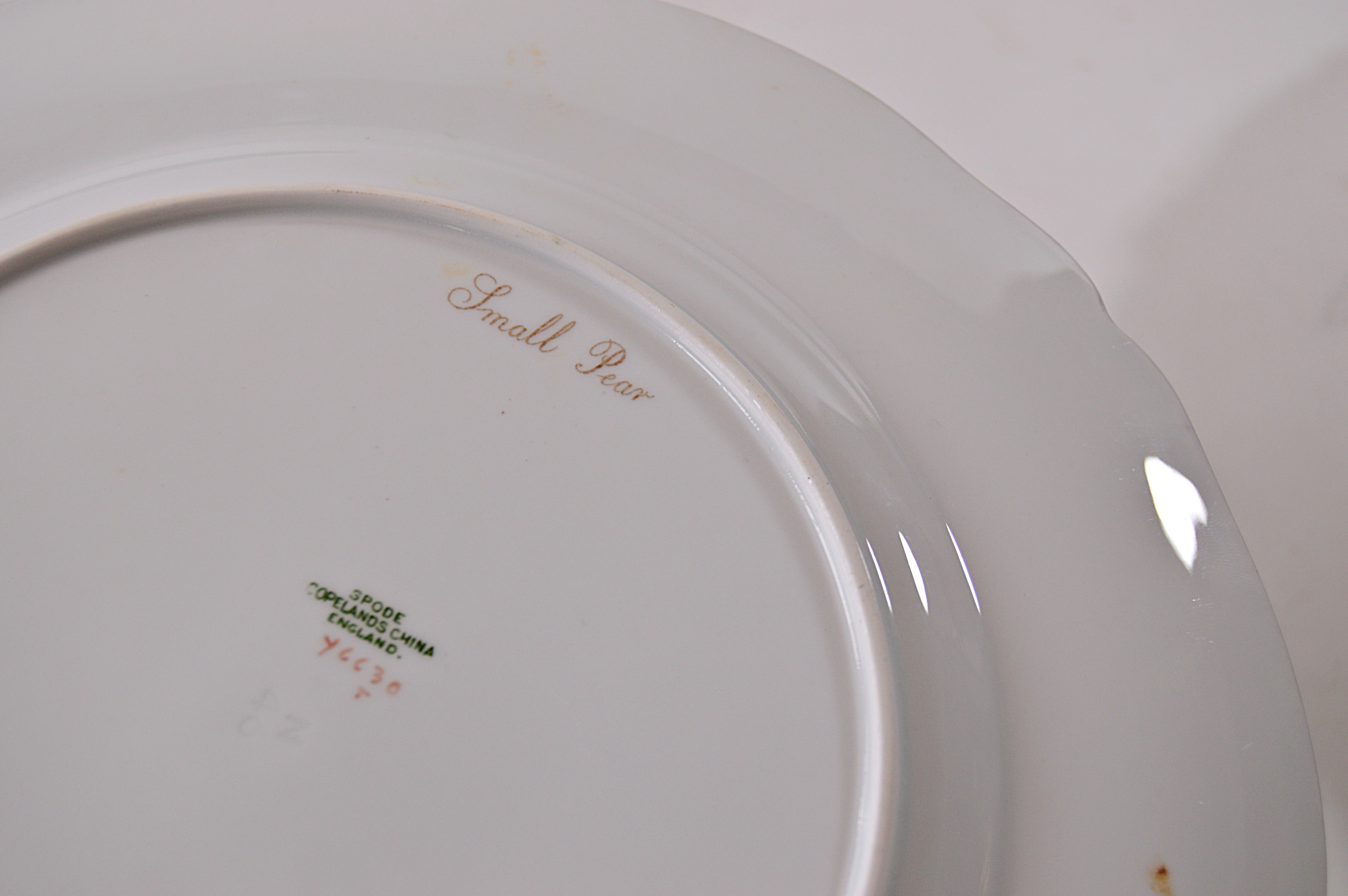 Set of Eight Vintage English Copeland Spode Fruit Themed Plates