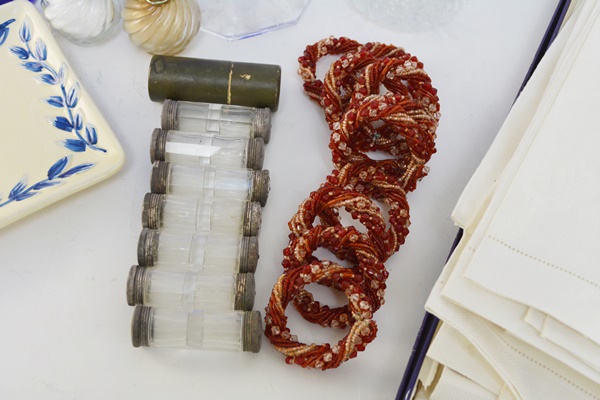 Entertaining Decor Collection