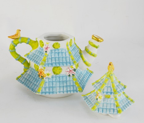 Waterford Holiday Heirloom Pagoda Songbird Tea-For-One Set