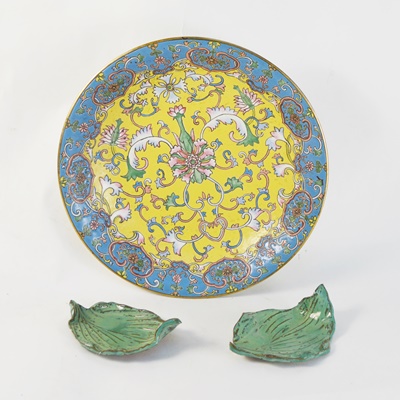 Chinese Ceramic Bowl and Two Pottery Leaves