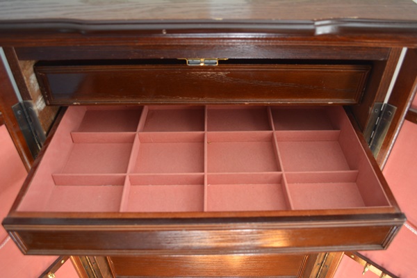 Queen Anne Influenced Jewelry Chest by Powell