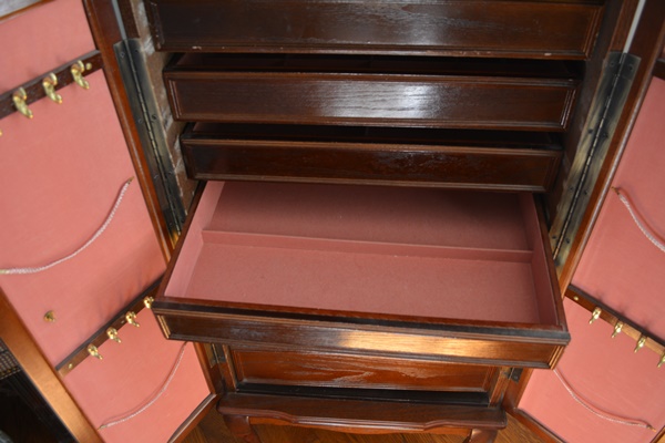 Queen Anne Influenced Jewelry Chest by Powell