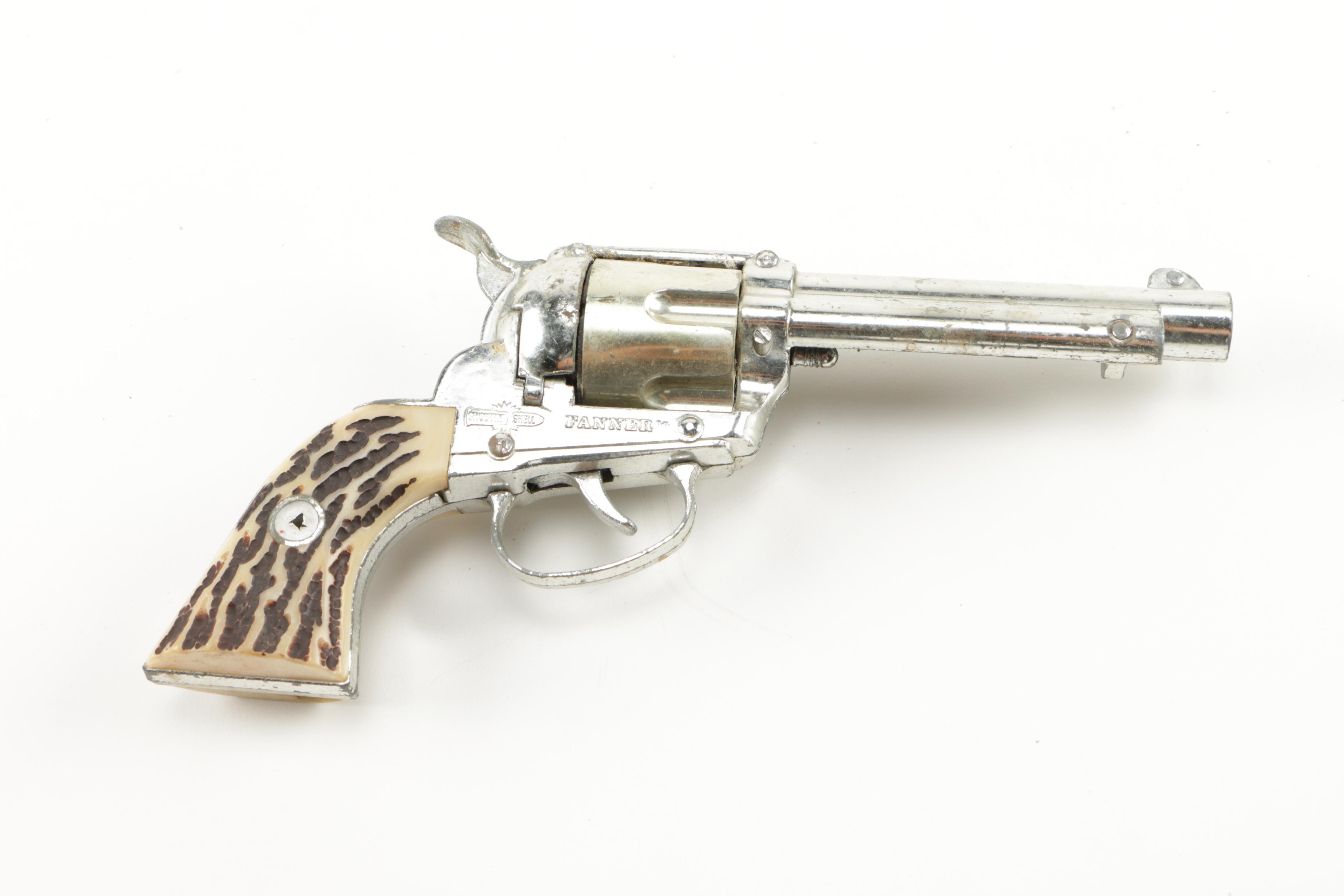 Mattel Vintage Toy Revolvers With Gun Belts