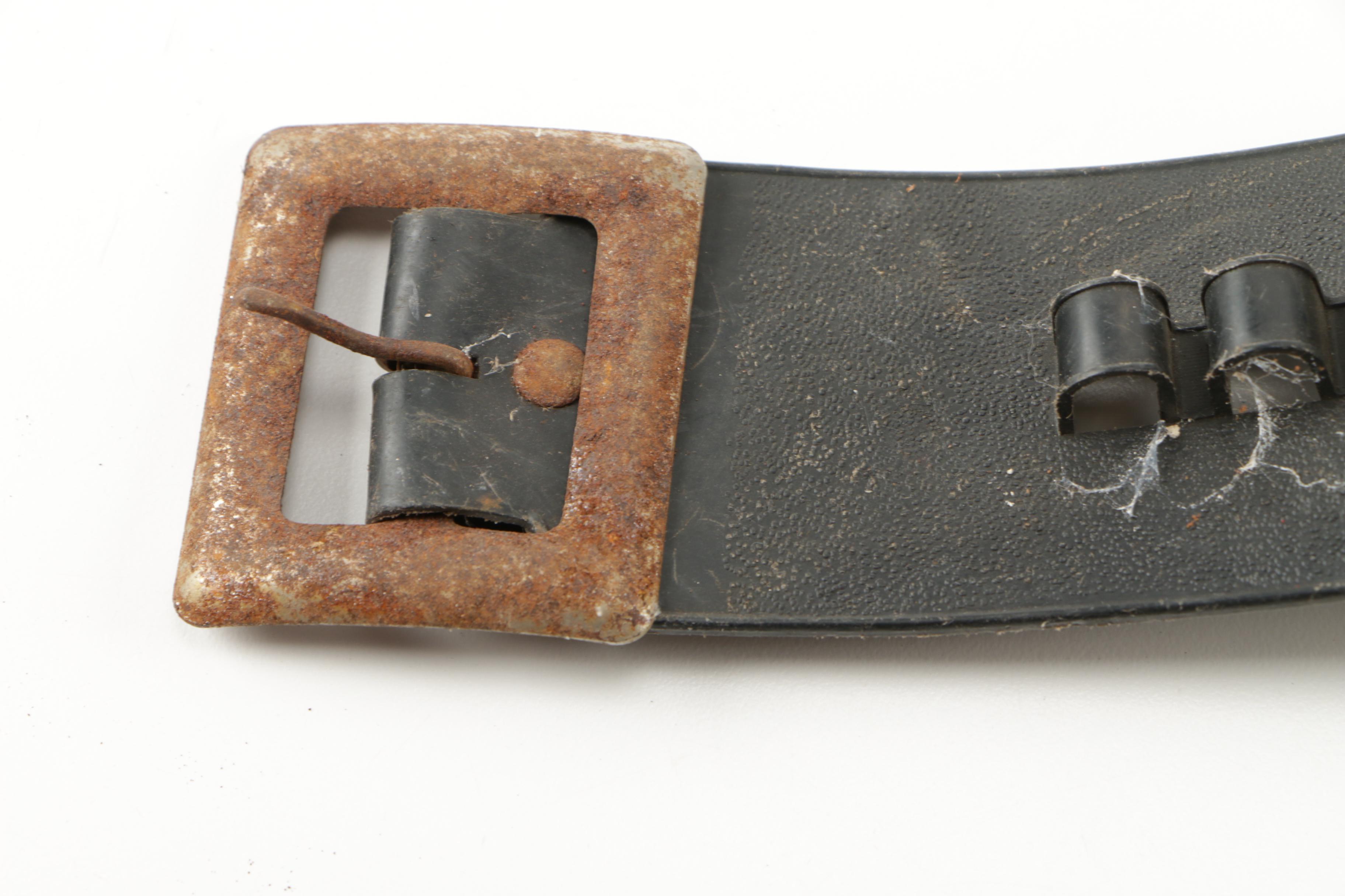 Mattel Vintage Toy Revolvers With Gun Belts