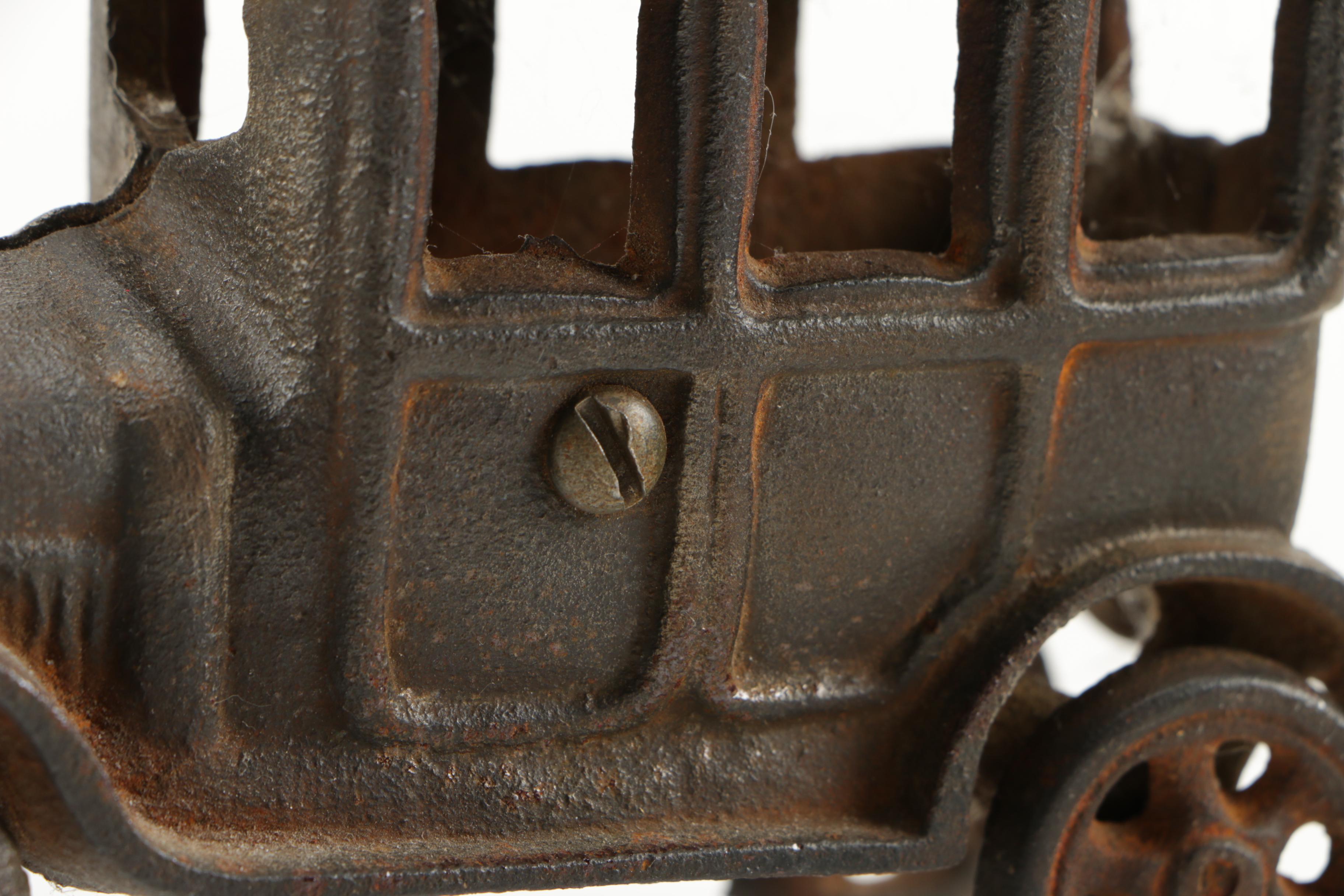 Vintage Cast Iron Figurines and Miniatures