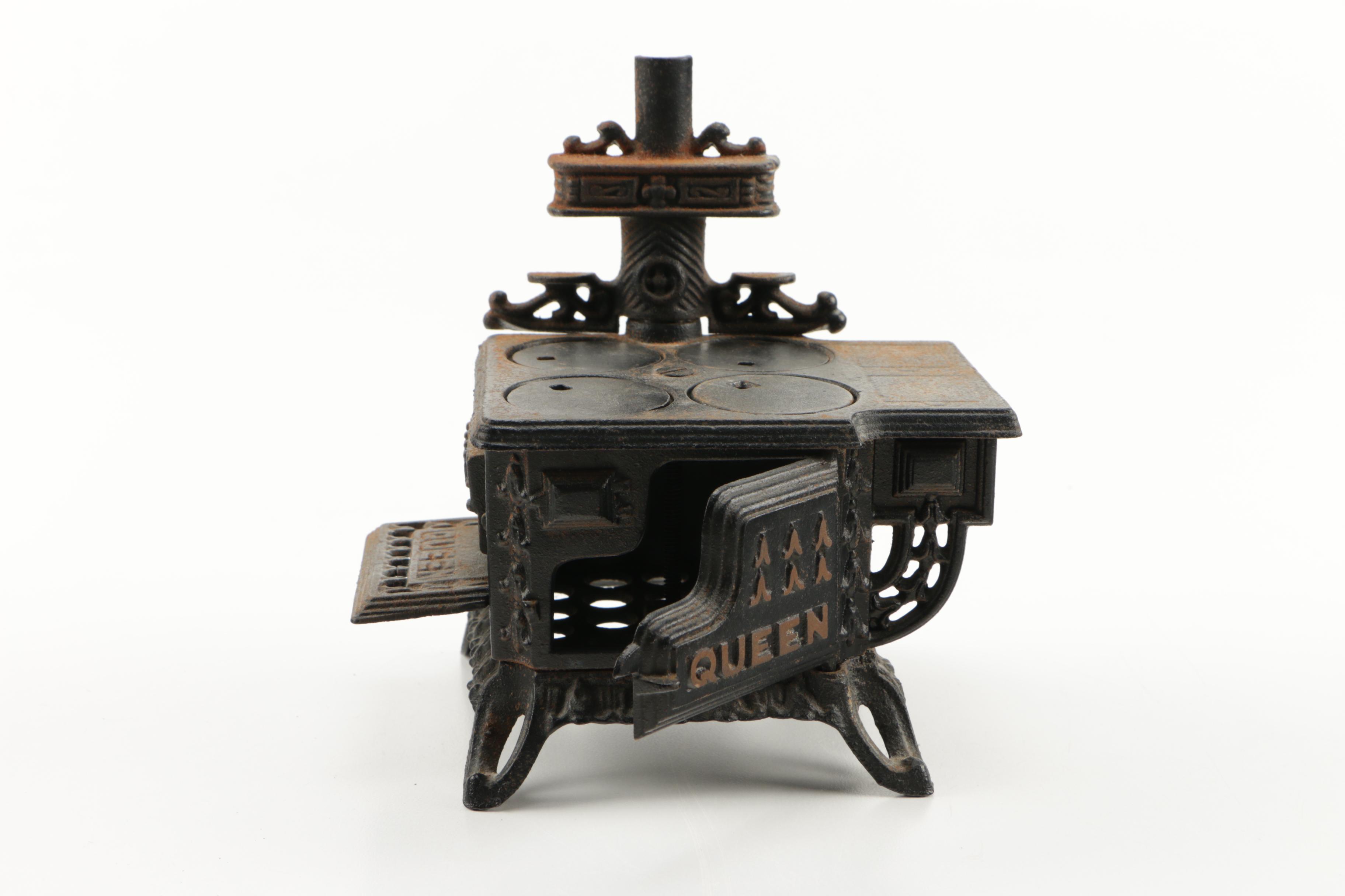 Vintage Cast Iron Figurines and Miniatures