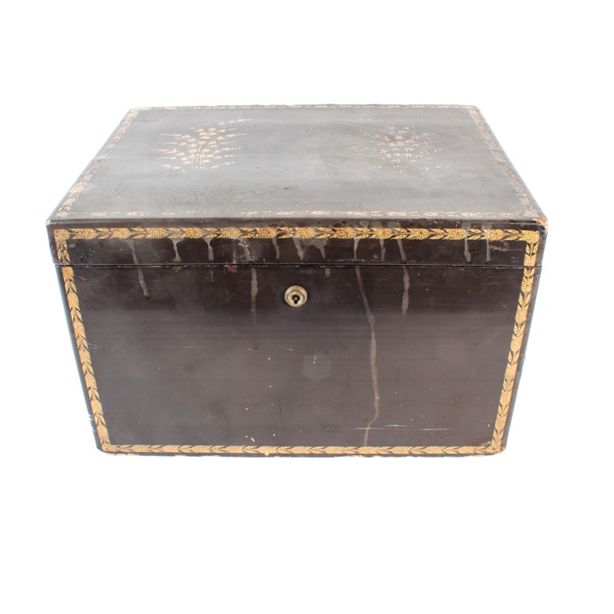 Vintage Chinoiserie Box