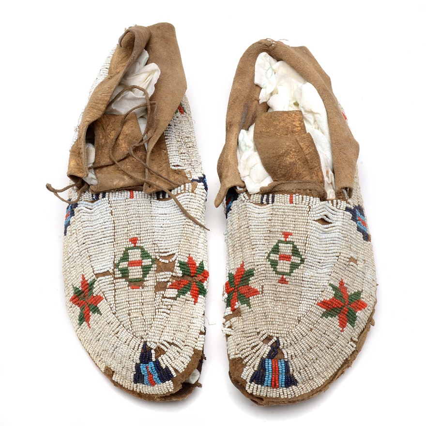 Vintage Cheyenne Moccasins