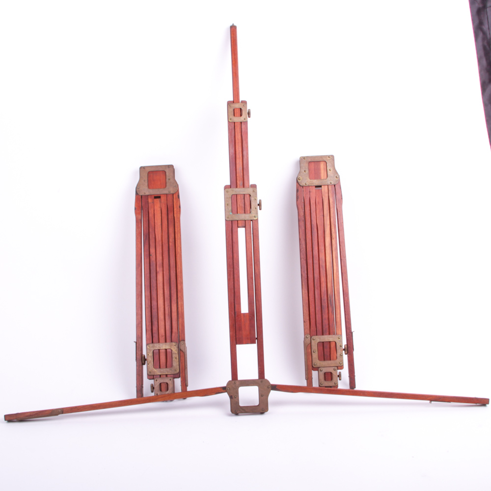 Folmer-Graflex Collapsible Camera Tripod Legs