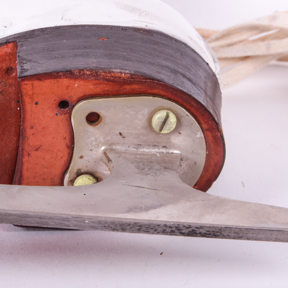 Pair of Women's Ice Skates